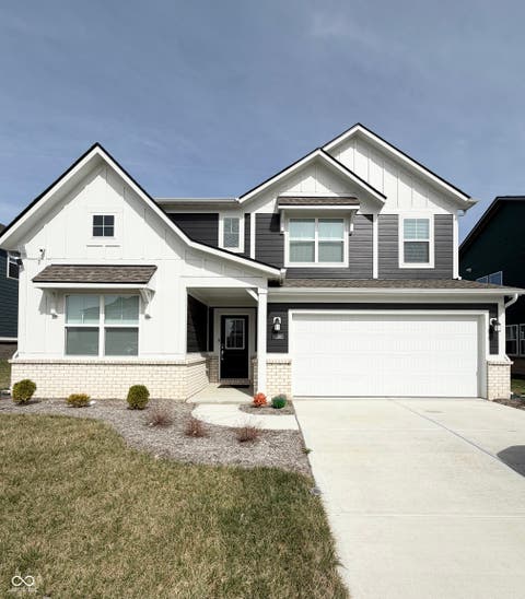 Photo of 1208 Taggart Way, Greenwood, IN 46143 (MLS # 22118930)