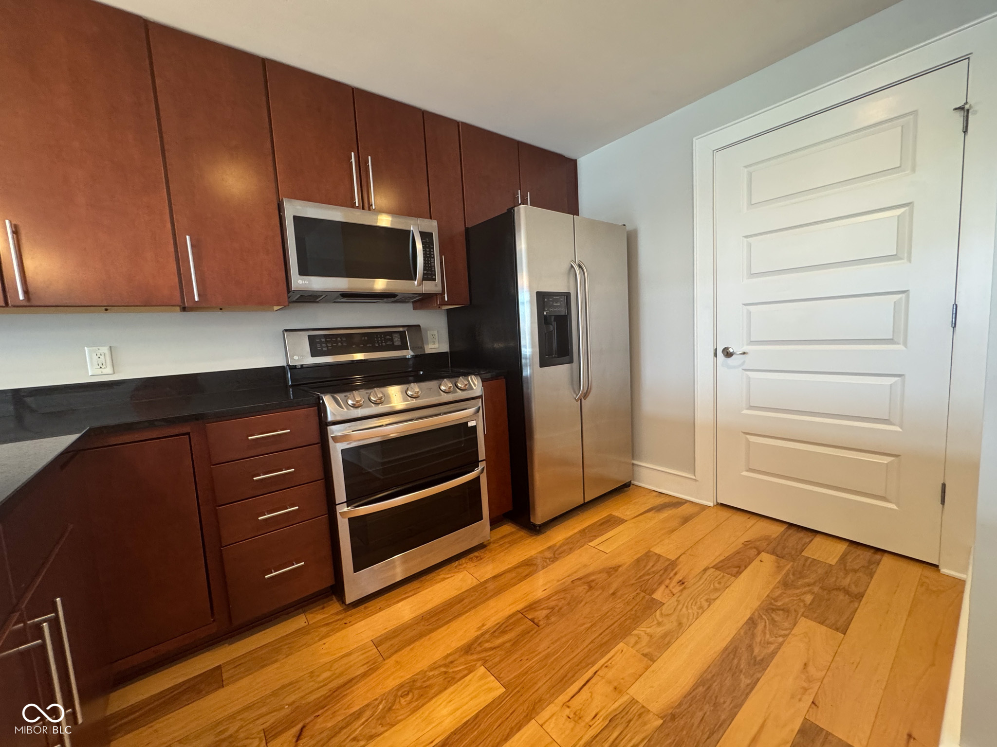 802 N Meridian Street 207