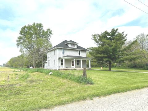 660 N 700 E Whitestown IN 46075