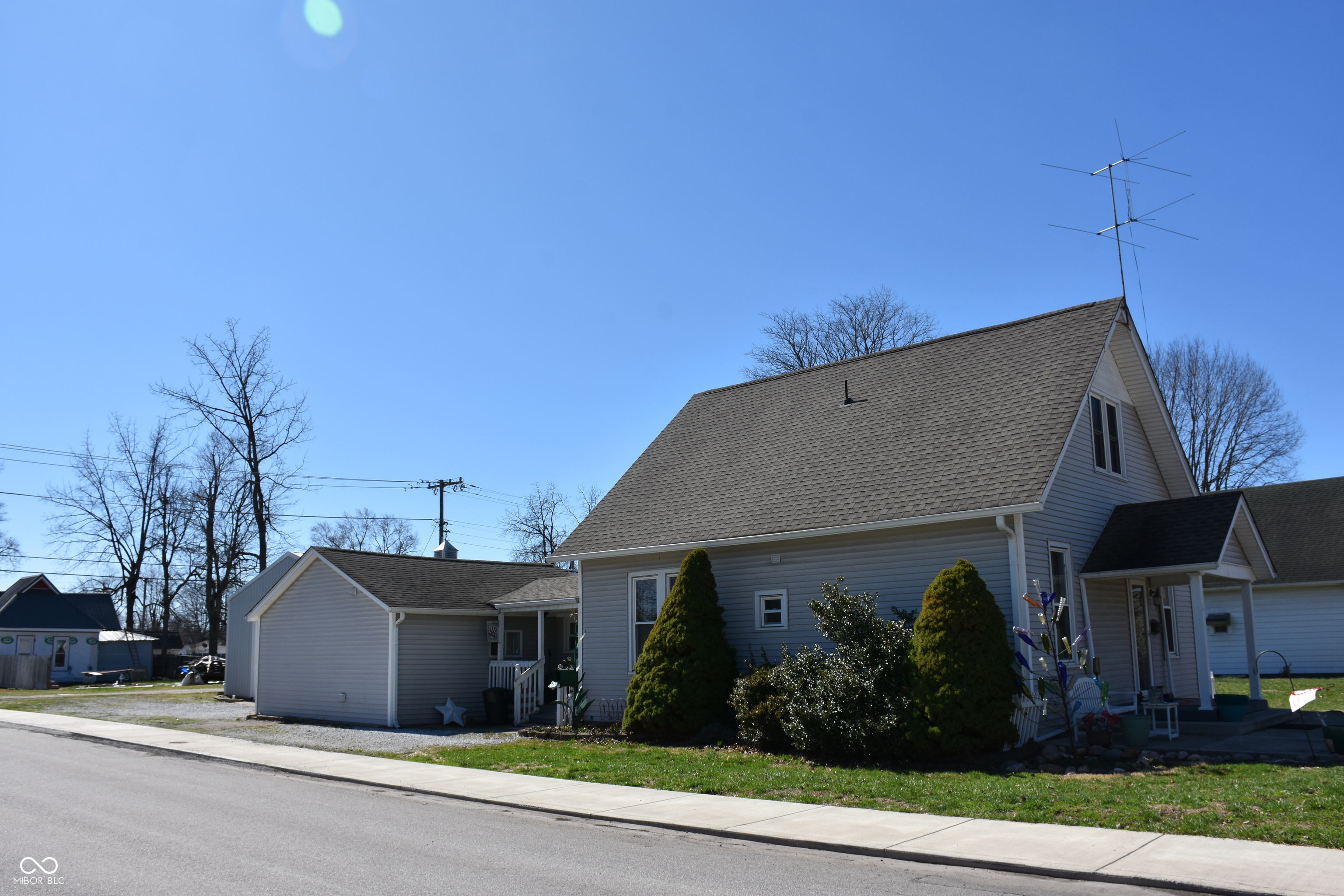 789 E Jackson Street