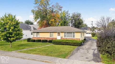 Photo for 450 Maple Street
