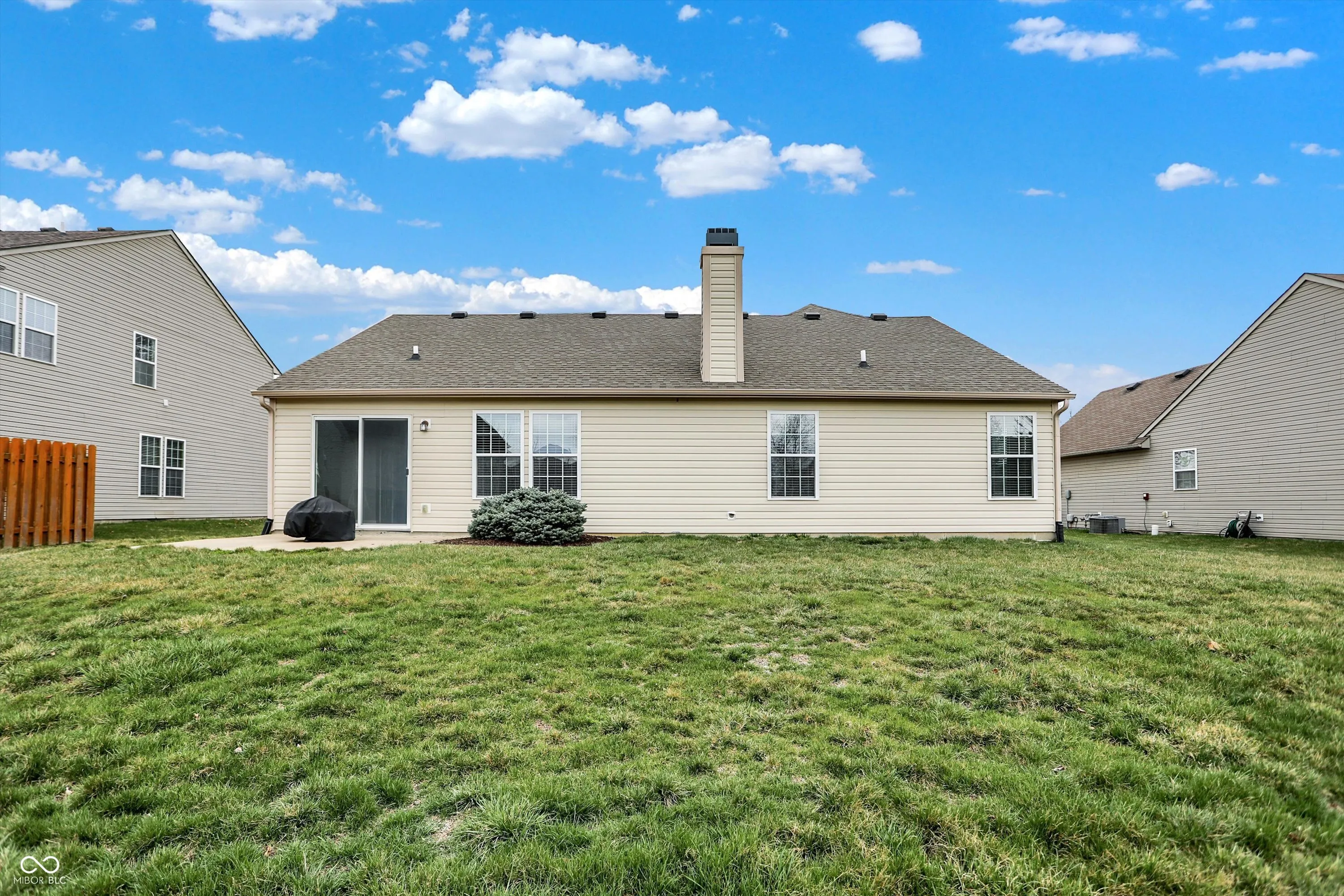 McCordsville, Indiana 46055, United States, 3 Bedrooms Bedrooms, ,2 BathroomsBathrooms,Residential,Active,96442