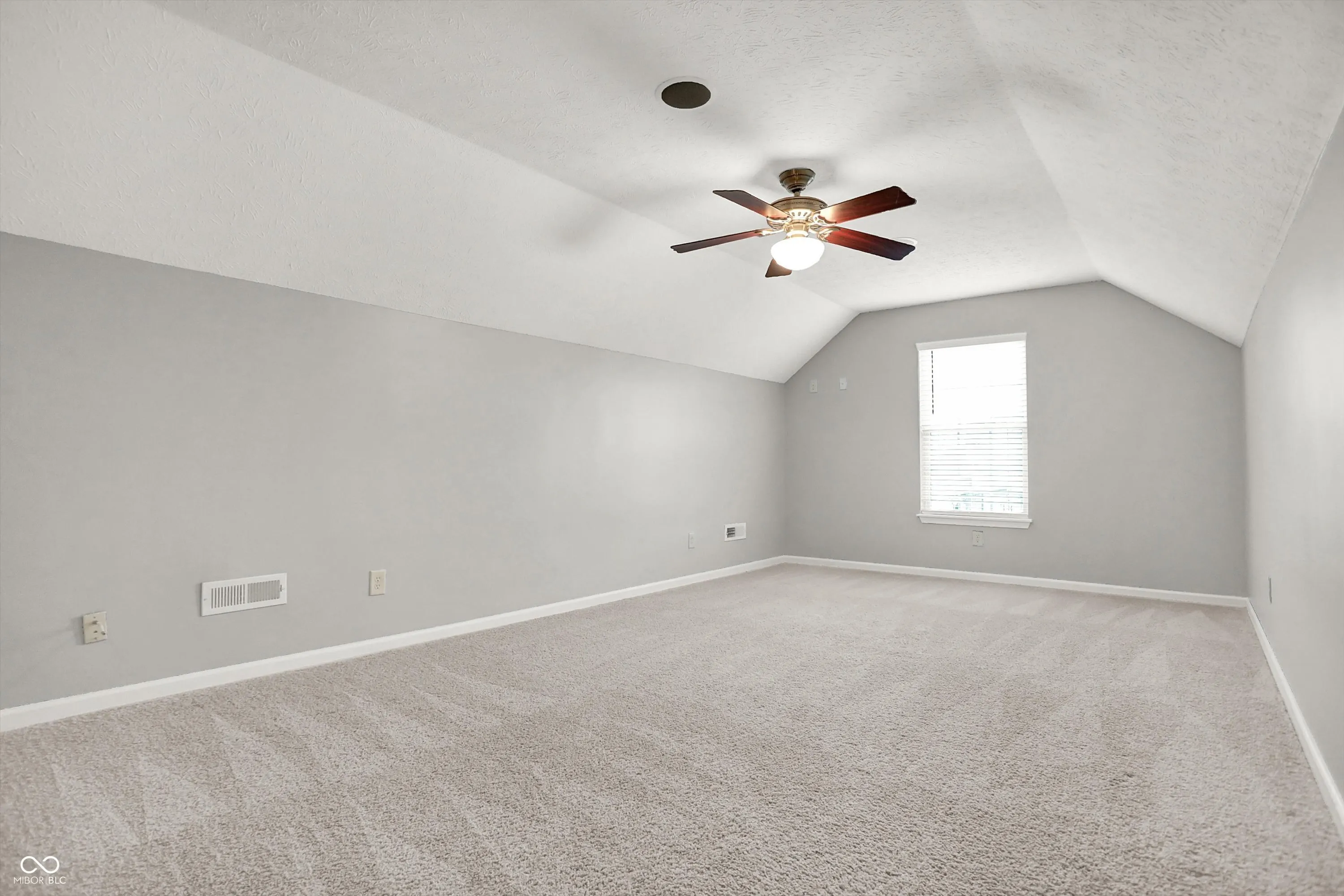 McCordsville, Indiana 46055, United States, 3 Bedrooms Bedrooms, ,2 BathroomsBathrooms,Residential,Active,96442