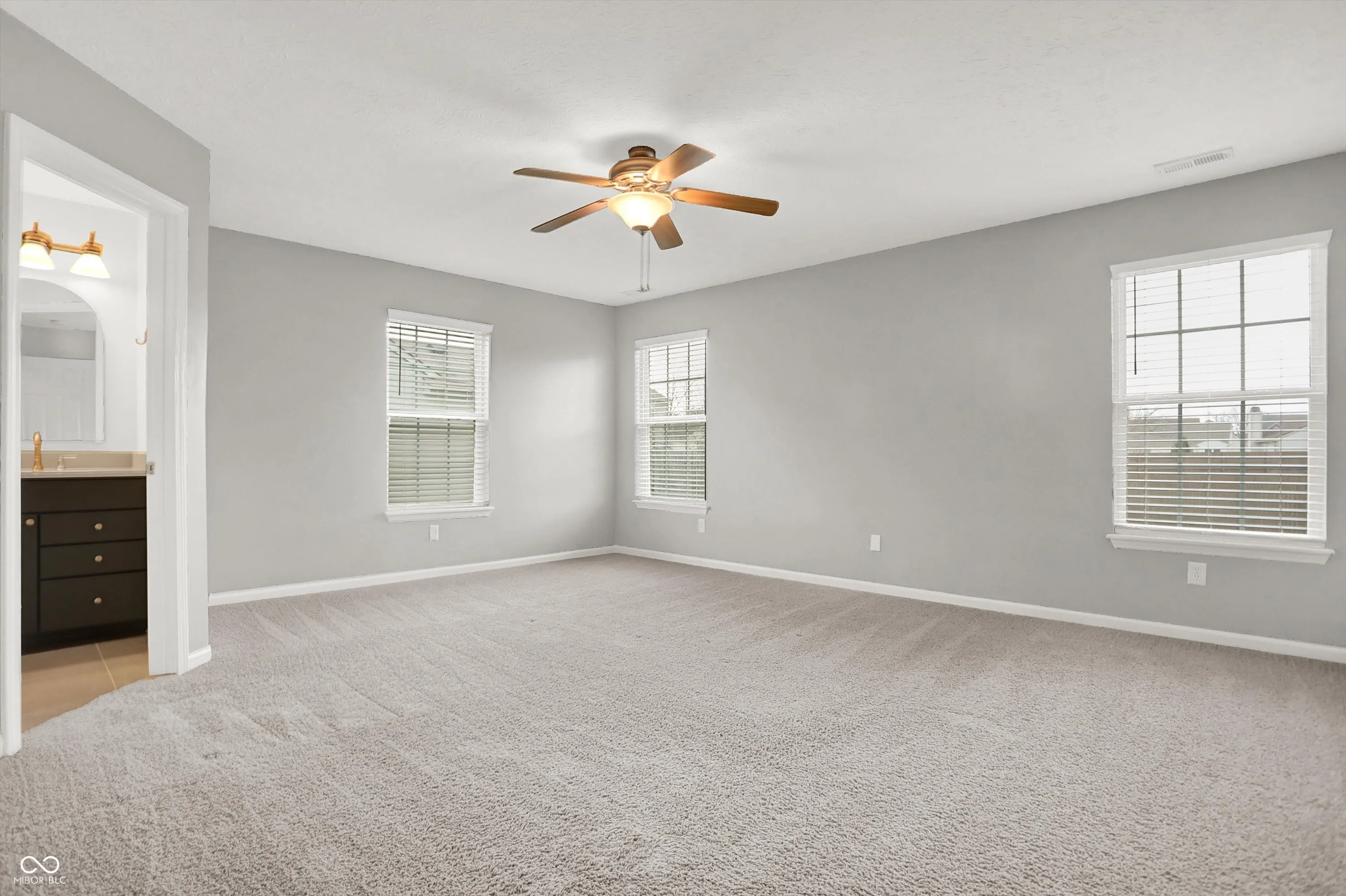 McCordsville, Indiana 46055, United States, 3 Bedrooms Bedrooms, ,2 BathroomsBathrooms,Residential,Active,96442