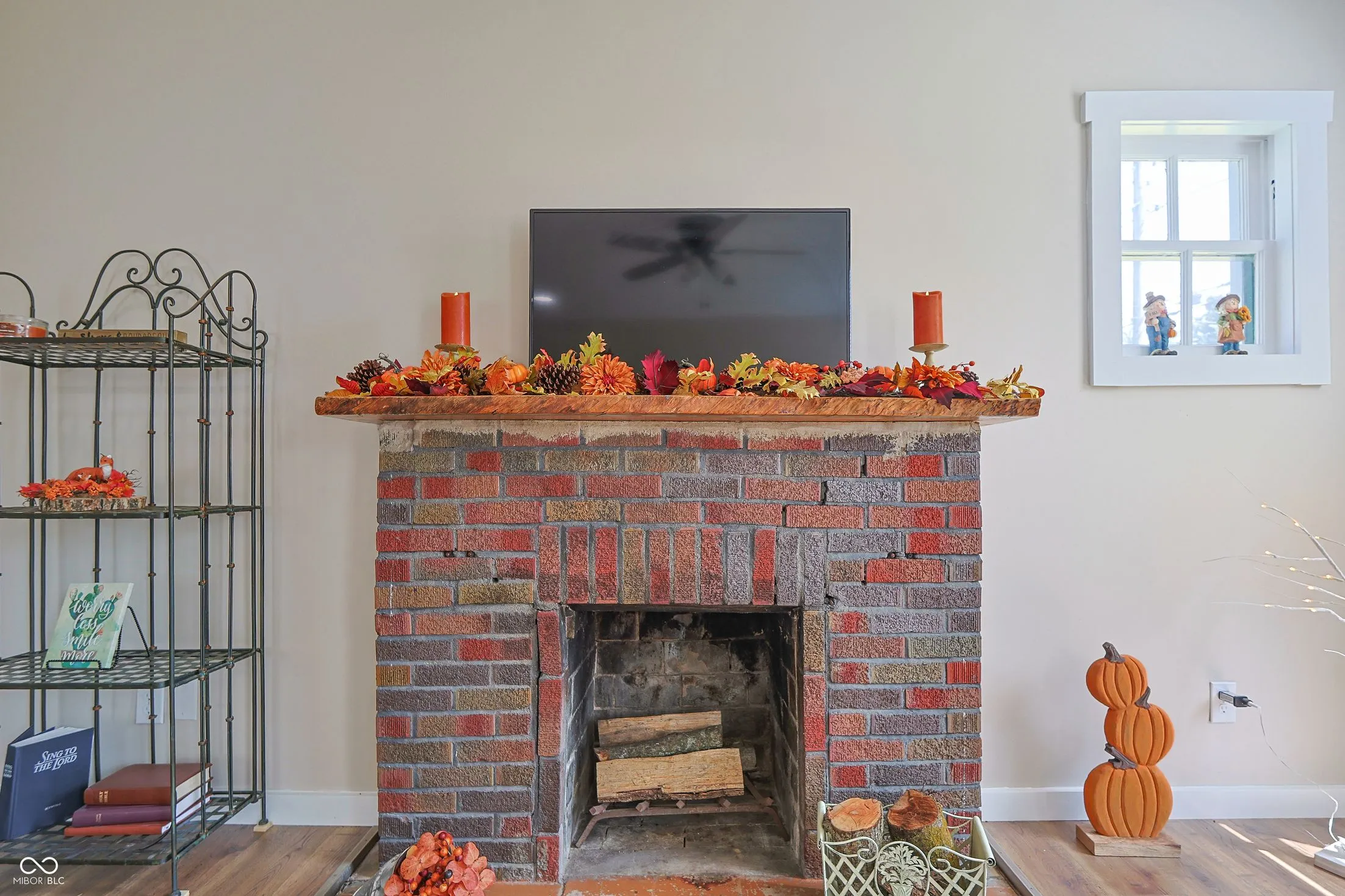 Columbus, Indiana 47203, United States, 3 Bedrooms Bedrooms, ,3 BathroomsBathrooms,Residential,Active,190797