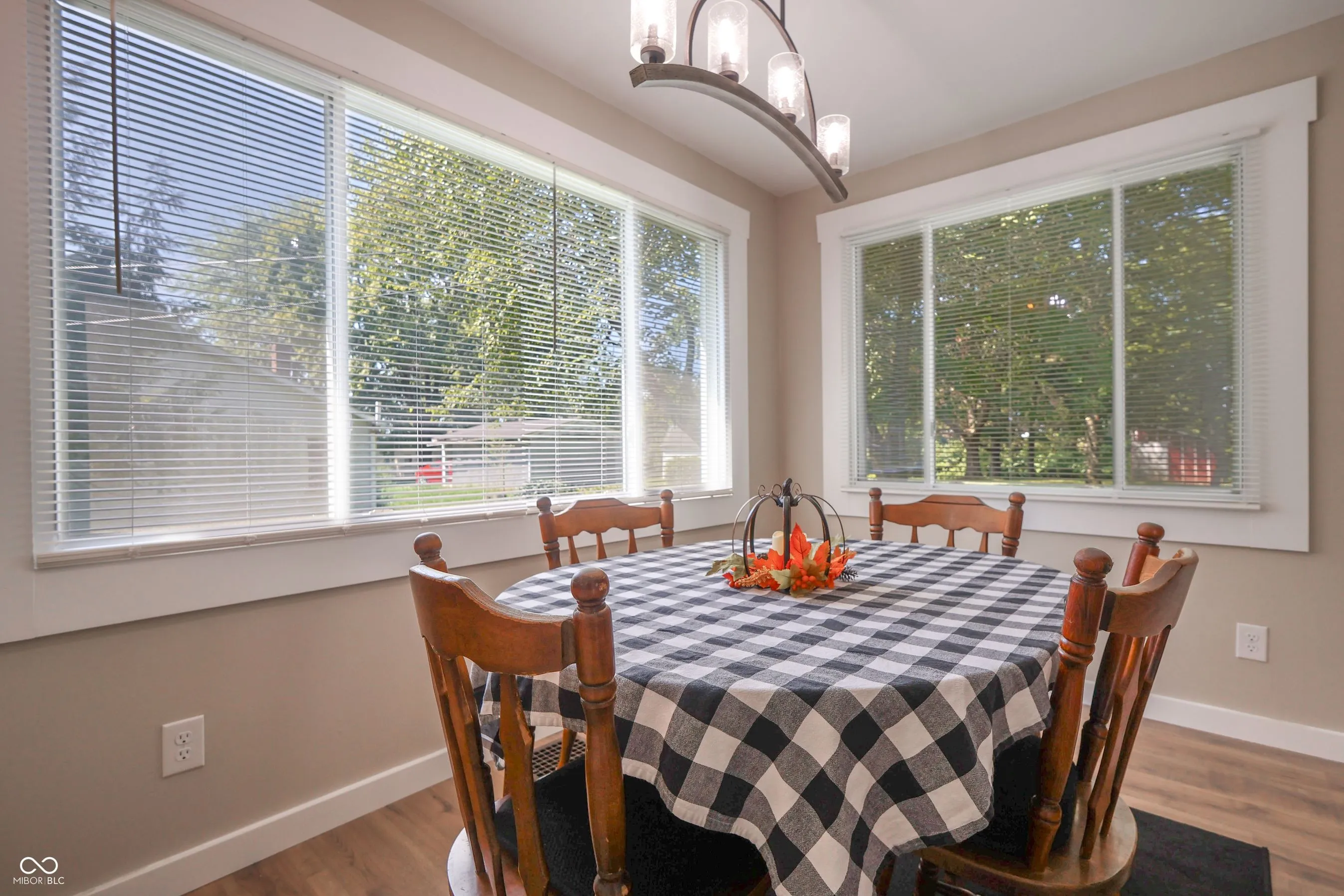 Columbus, Indiana 47203, United States, 3 Bedrooms Bedrooms, ,3 BathroomsBathrooms,Residential,Active,190797