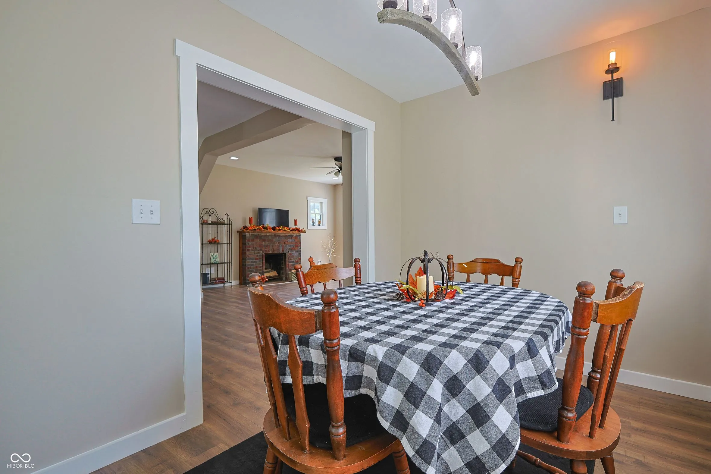 Columbus, Indiana 47203, United States, 3 Bedrooms Bedrooms, ,3 BathroomsBathrooms,Residential,Active,190797