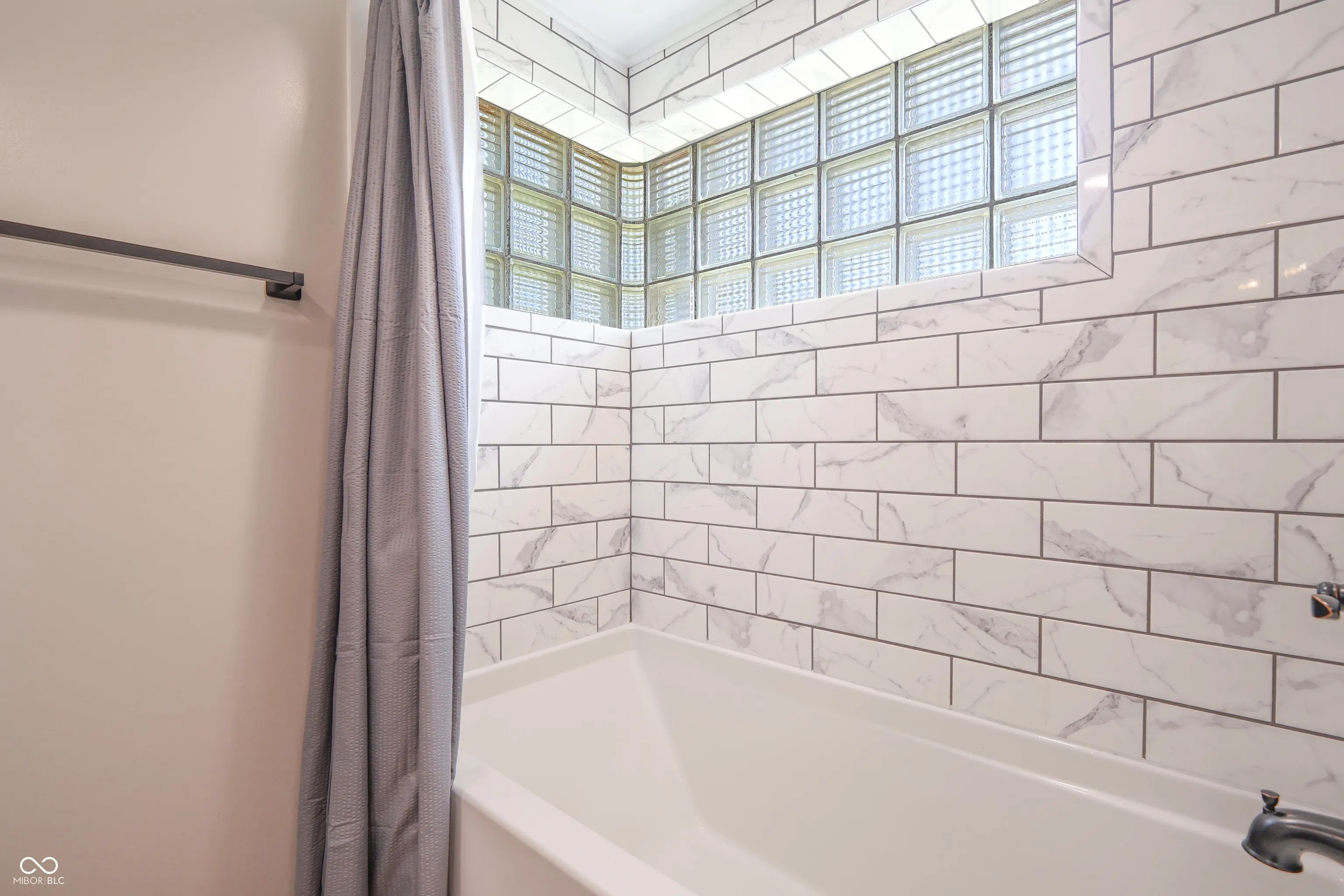 Columbus, Indiana 47203, United States, 3 Bedrooms Bedrooms, ,3 BathroomsBathrooms,Residential,Active,190797