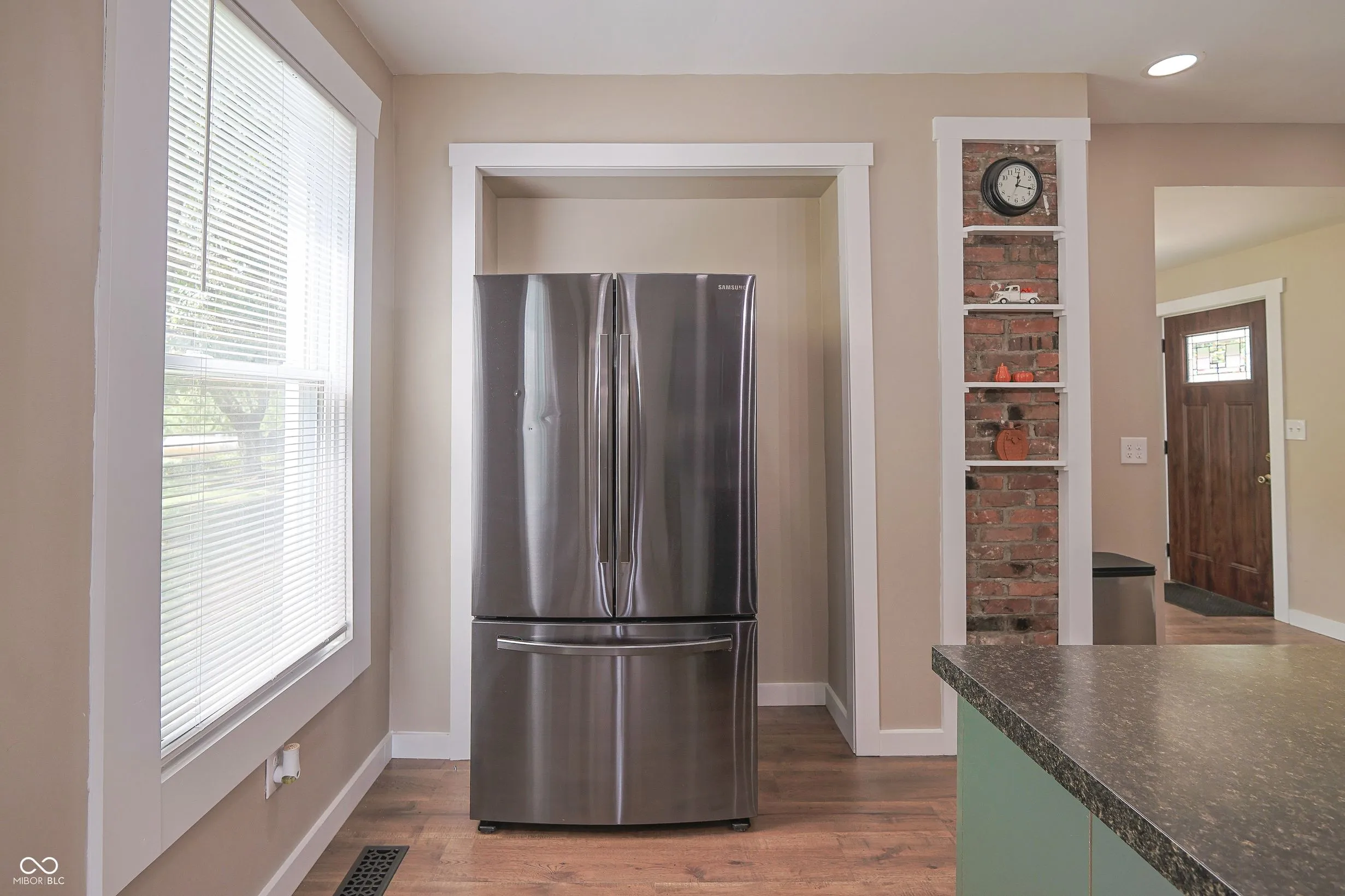 Columbus, Indiana 47203, United States, 3 Bedrooms Bedrooms, ,3 BathroomsBathrooms,Residential,Active,190797