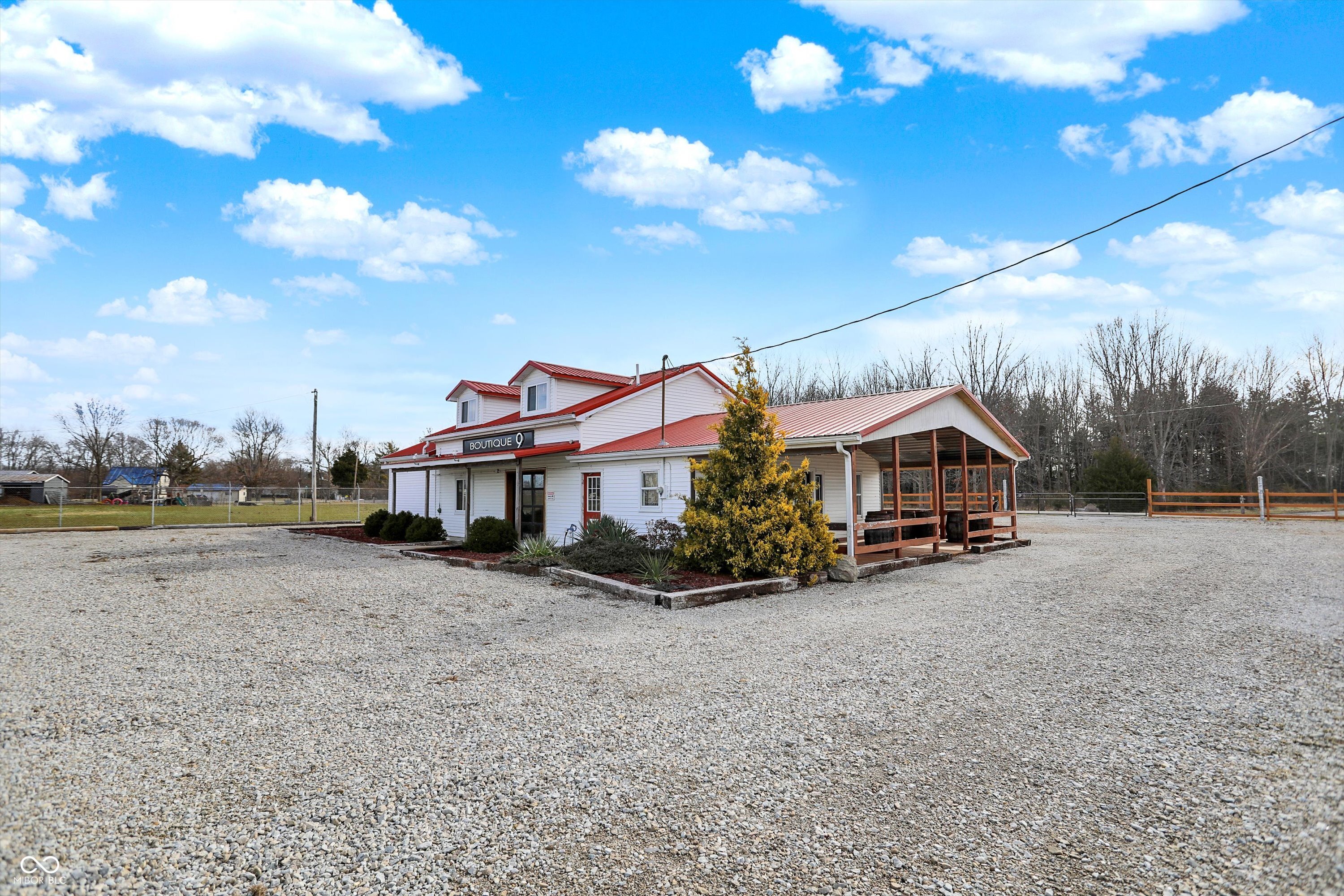 8700 S State Road 9