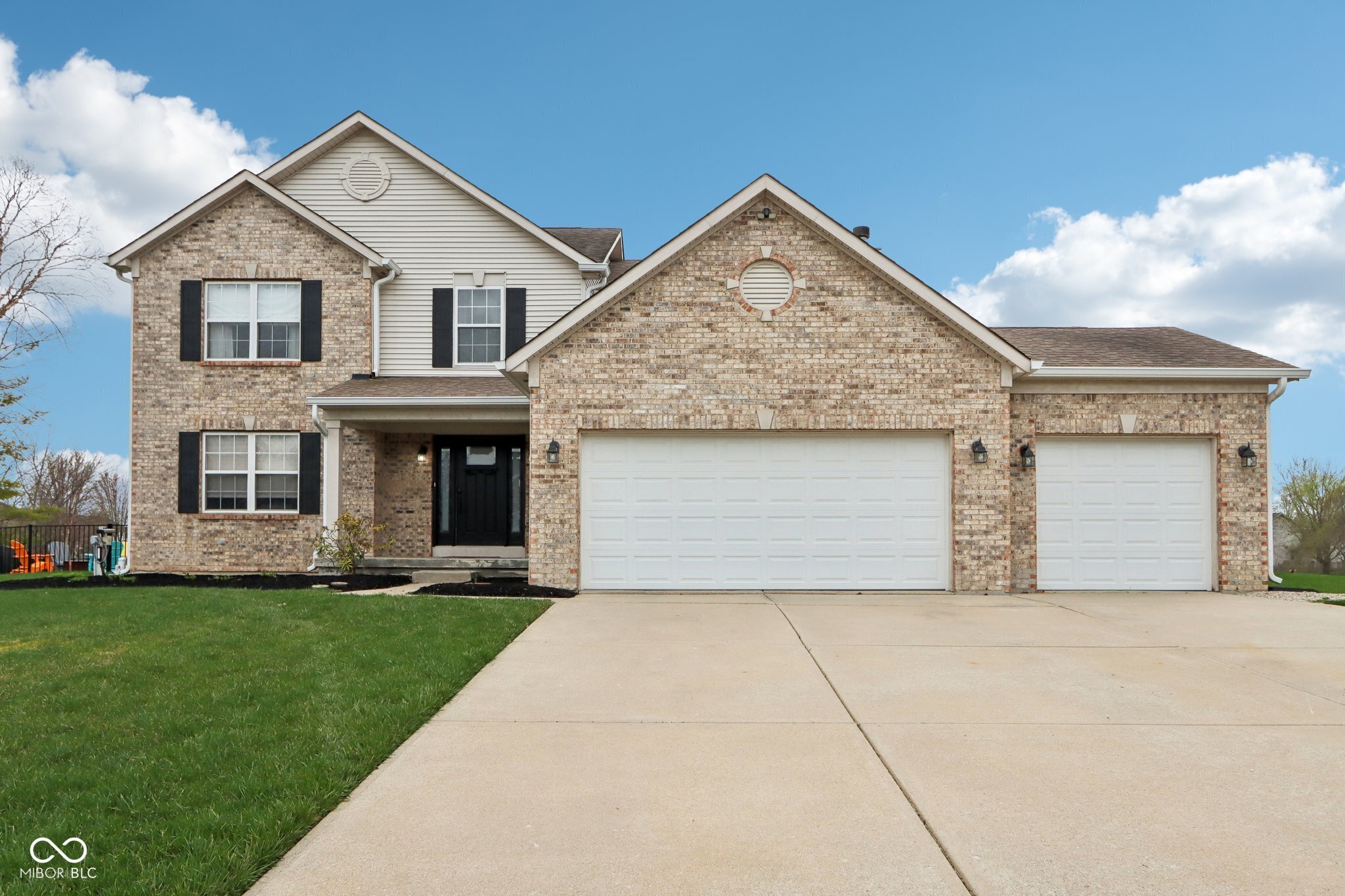 6707 Meadow View Court