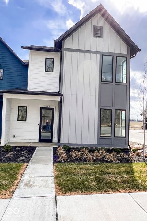 Photo of 16375 Burlwood Drive, Westfield, IN 46074 (MLS # 22032281)