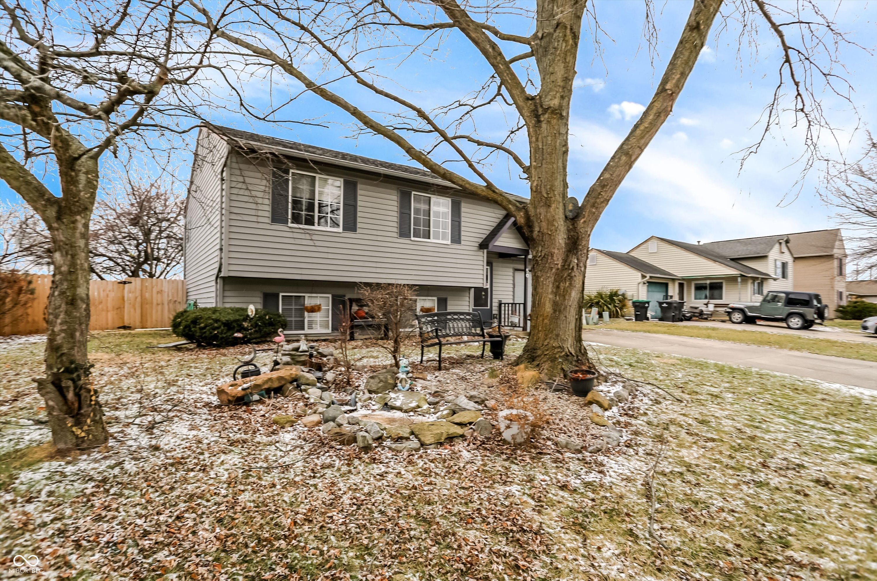 50 Meadow Creek Boulevard