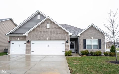 159 Carrick Glen Boulevard Pendleton IN 46064