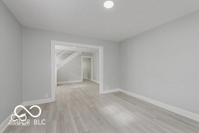 818 N Drexel Avenue