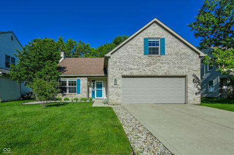 Photo of 1952 Central Park Boulevard W, Greenwood, IN 46143 (MLS # 22100892)