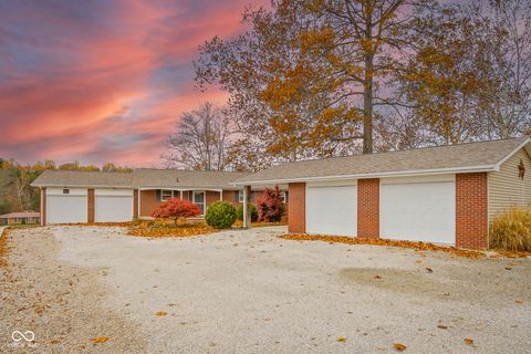 3 beds bed, 2 baths bath property at 8421 w old nashville road, columbus, in 47201