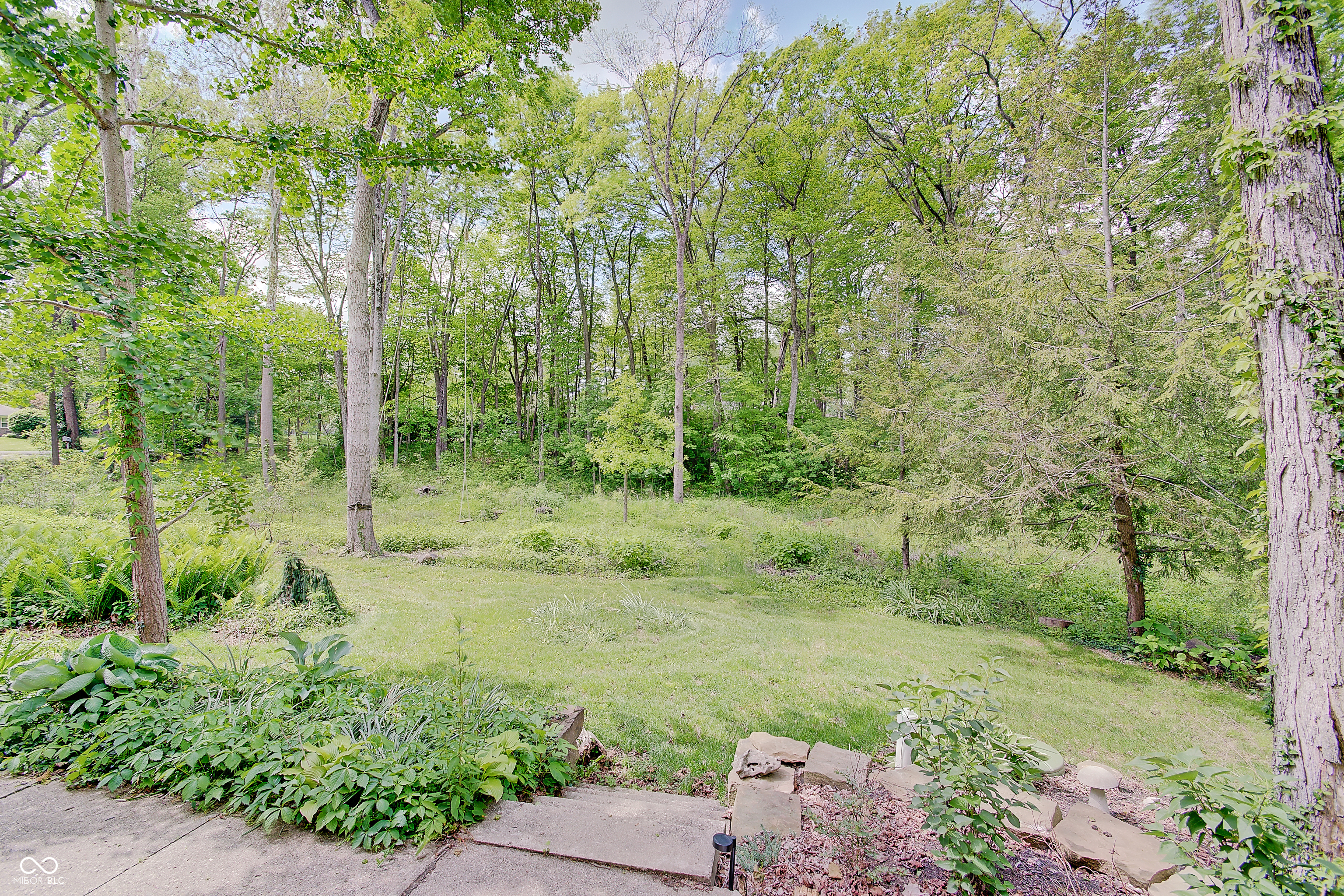 805 Eaglewood Drive