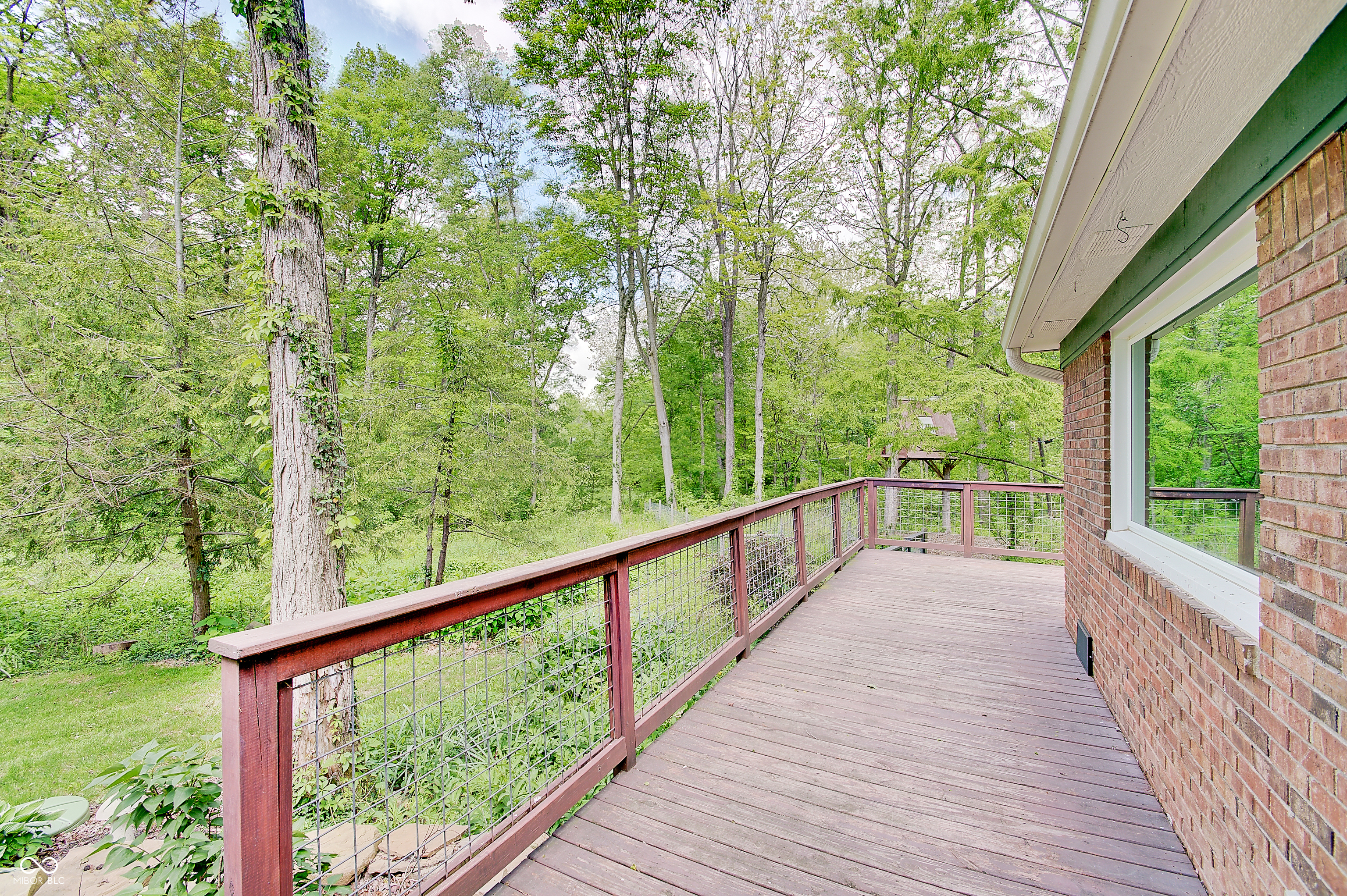 805 Eaglewood Drive