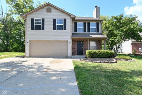 Photo of 8446 Silverado Drive, Indianapolis, IN 46237 (MLS # 22124526)