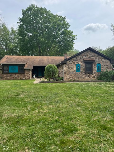 Photo of 715 Leisure Lane, Greenwood, IN 46142 (MLS # 22095743)