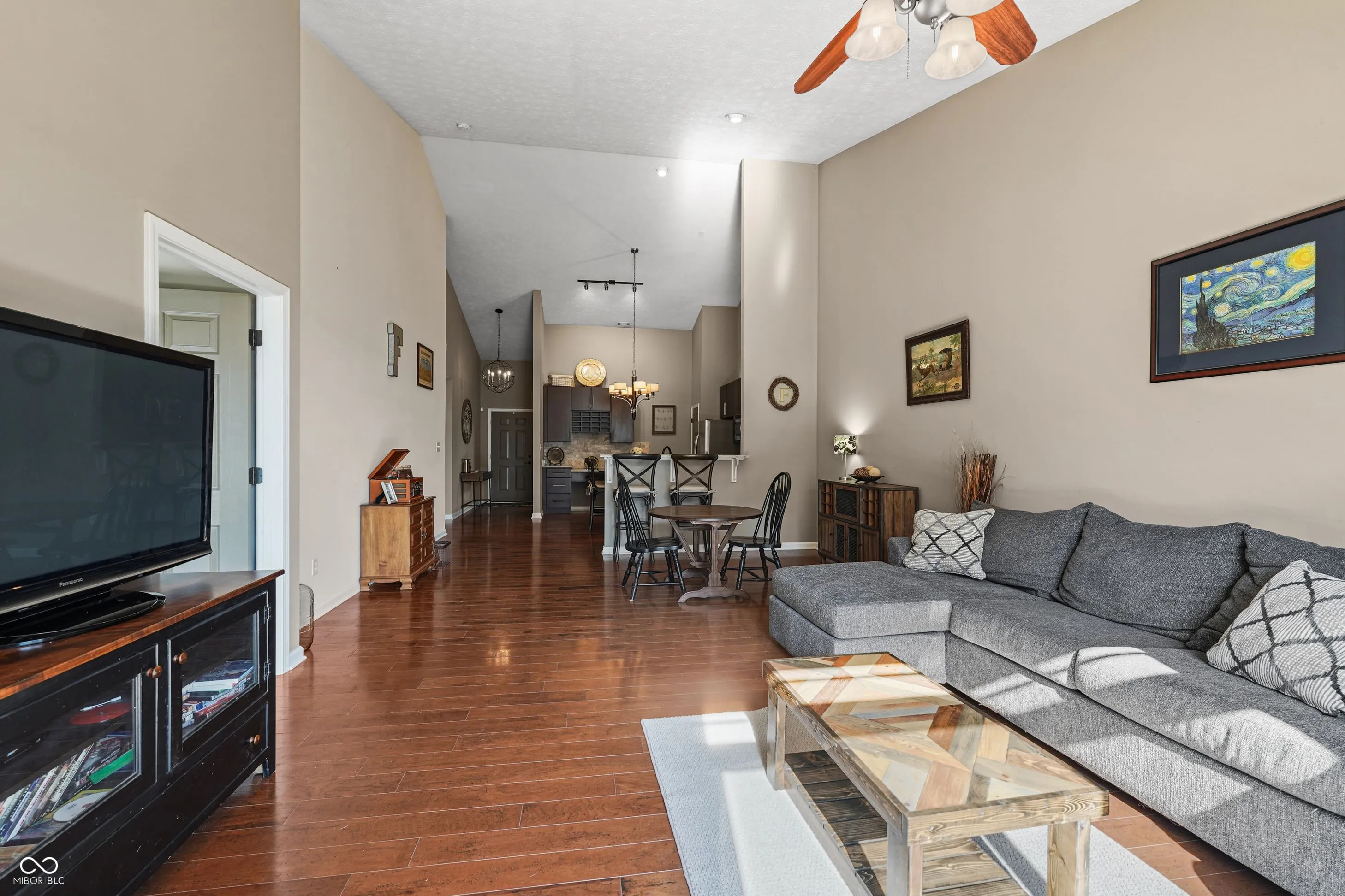 Fishers, Indiana 46037, United States, 2 Bedrooms Bedrooms, ,2 BathroomsBathrooms,Residential,Active,195549