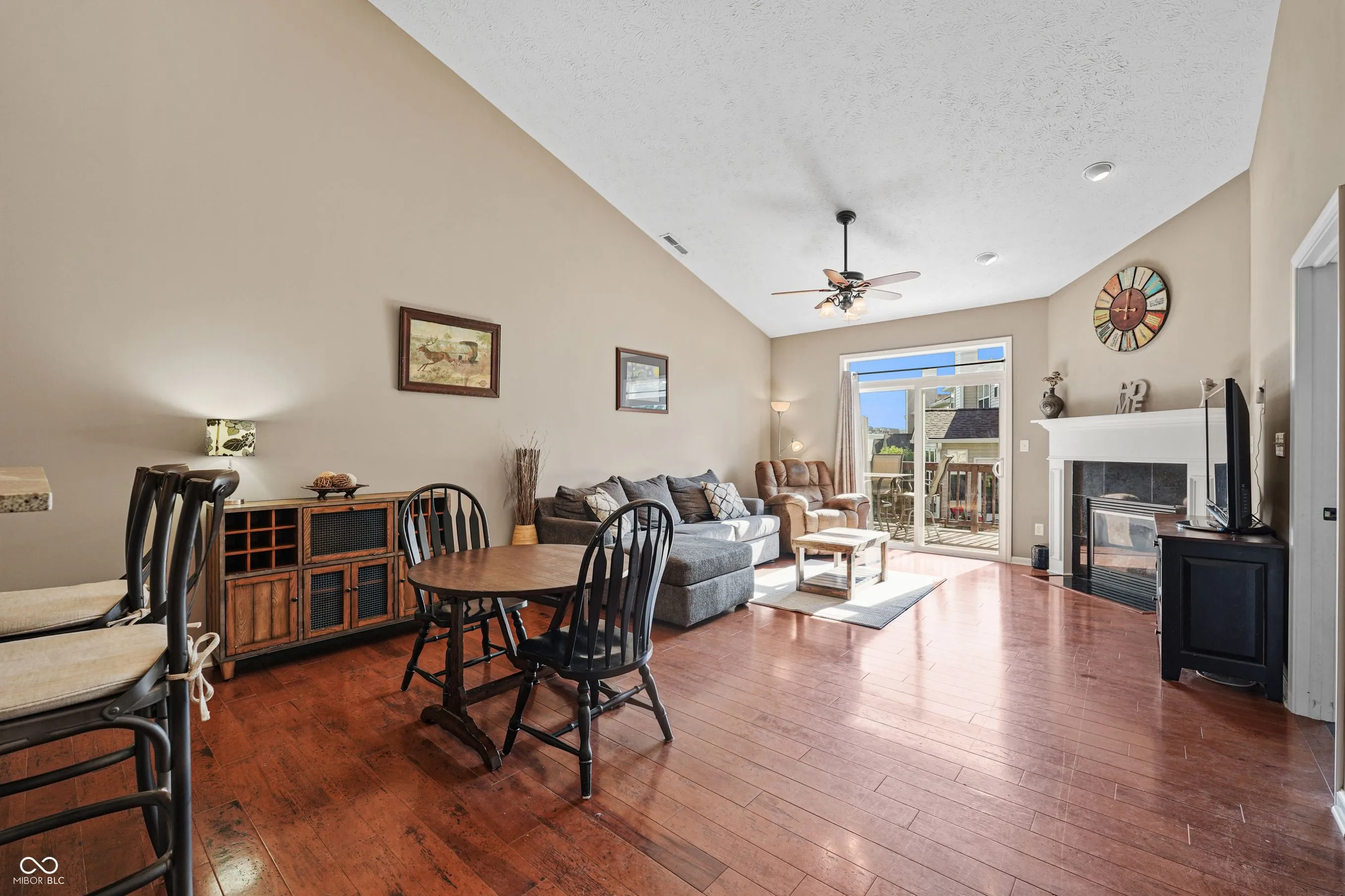 Fishers, Indiana 46037, United States, 2 Bedrooms Bedrooms, ,2 BathroomsBathrooms,Residential,Active,195549