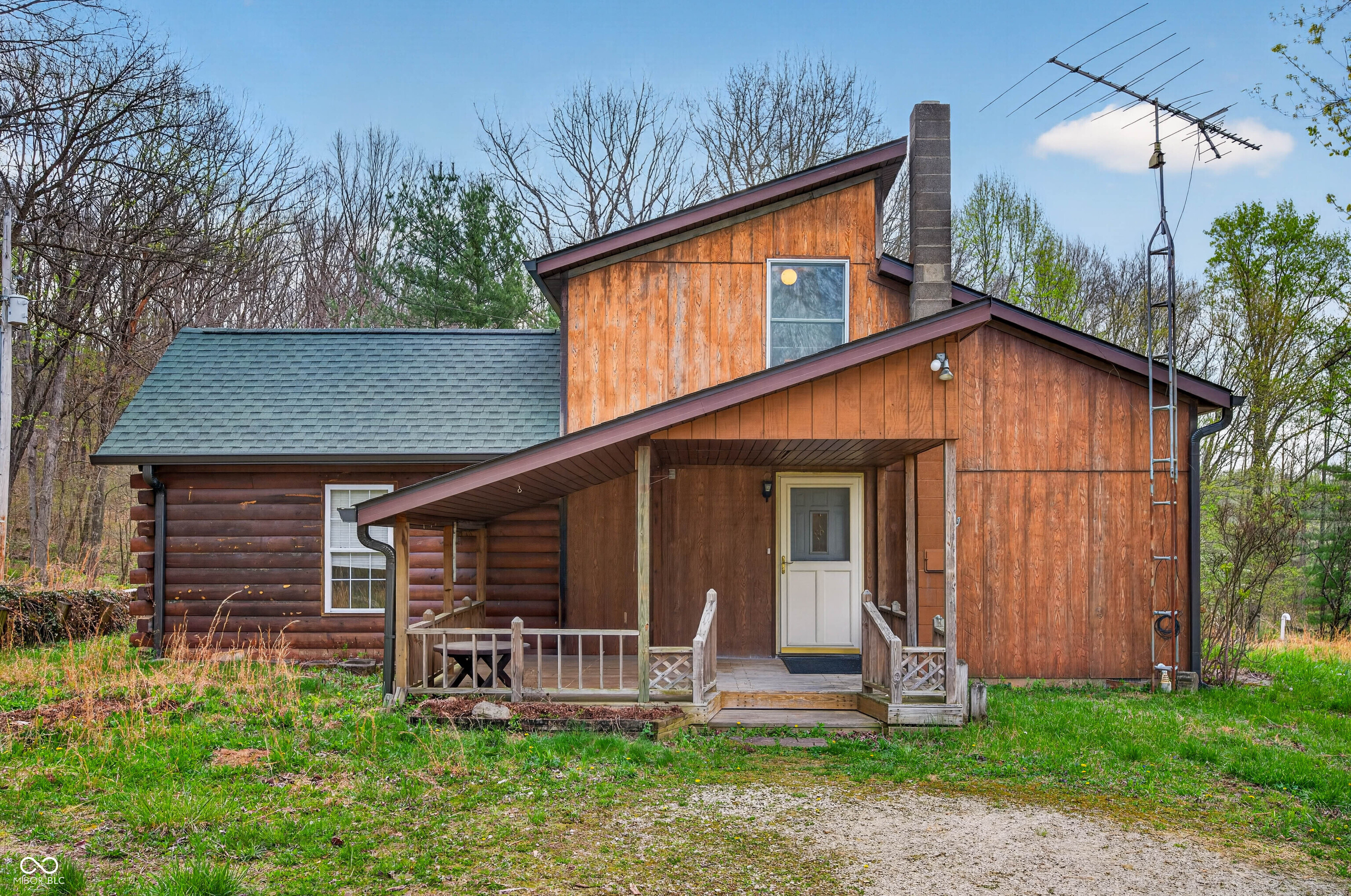 1081 Us Highway 50 W