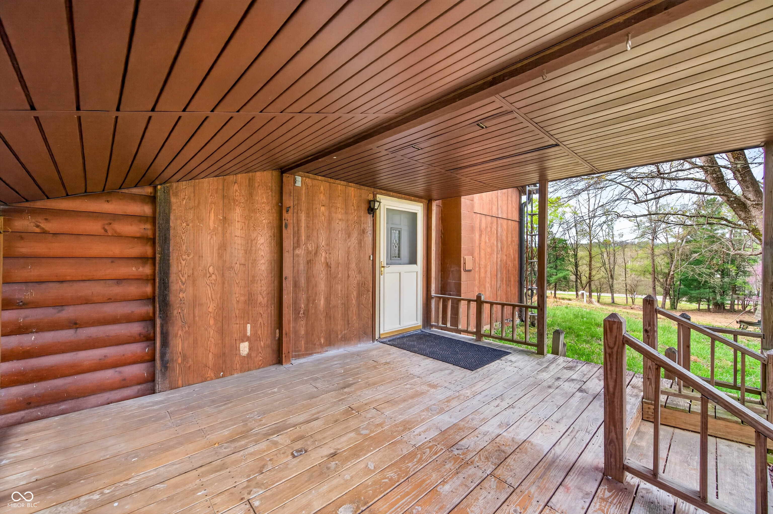 1081 Us Highway 50 W