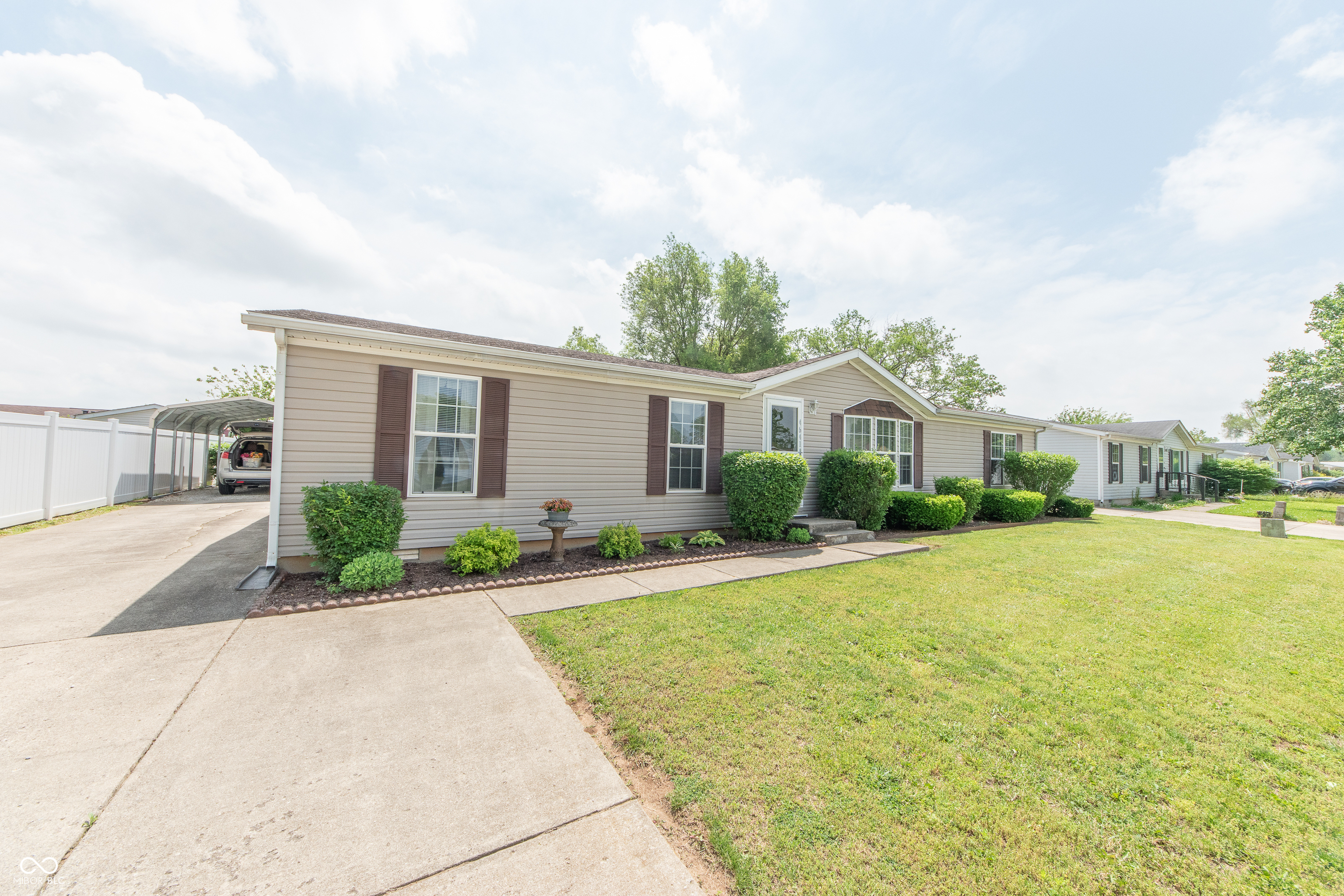 4641 Autumn Ridge Drive