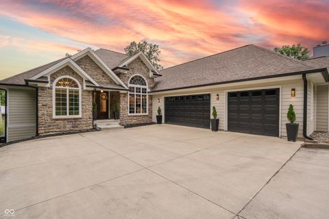 11911 W Grandview Drive Columbus IN 47201