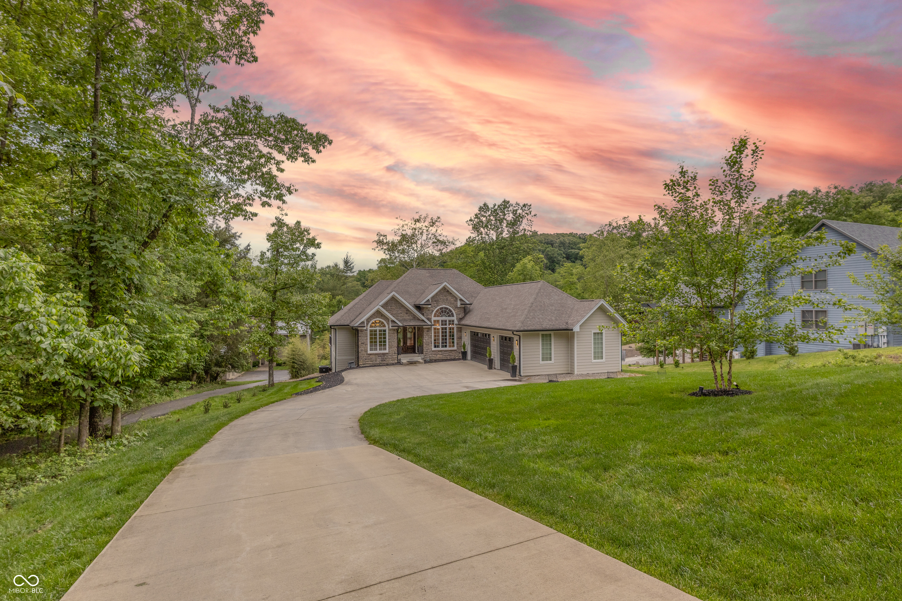 11911 W Grandview Drive