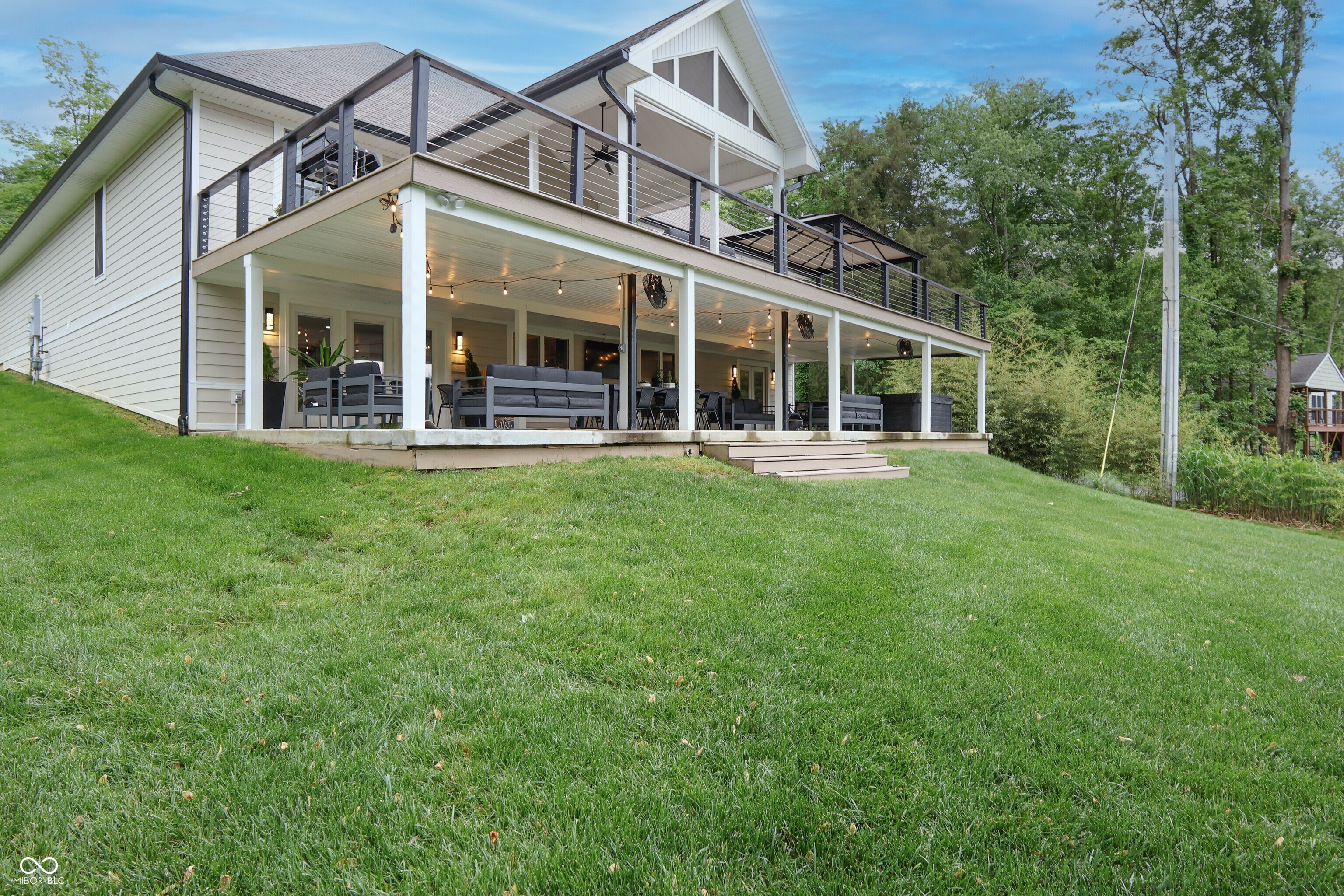 11911 W Grandview Drive
