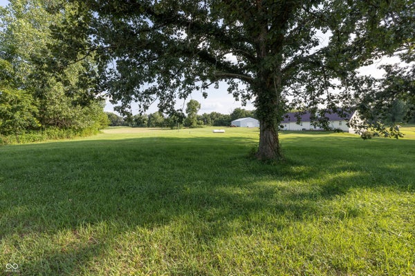12680 E STATE ROAD 7, ELIZABETHTOWN, IN 47232 - Image 8221dce1d32ecebc107bf086eebda1cd/3736797501