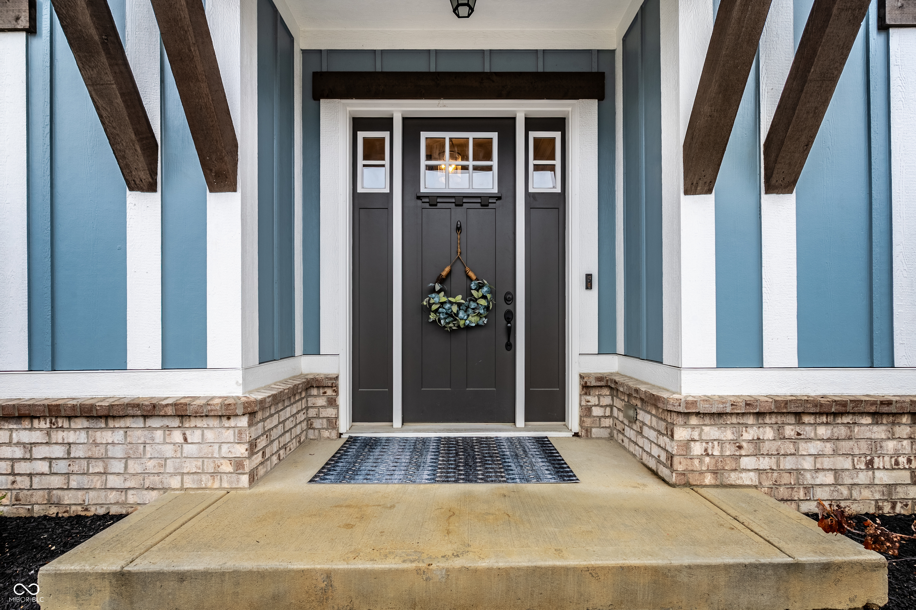 10879 Mossy Rock Drive