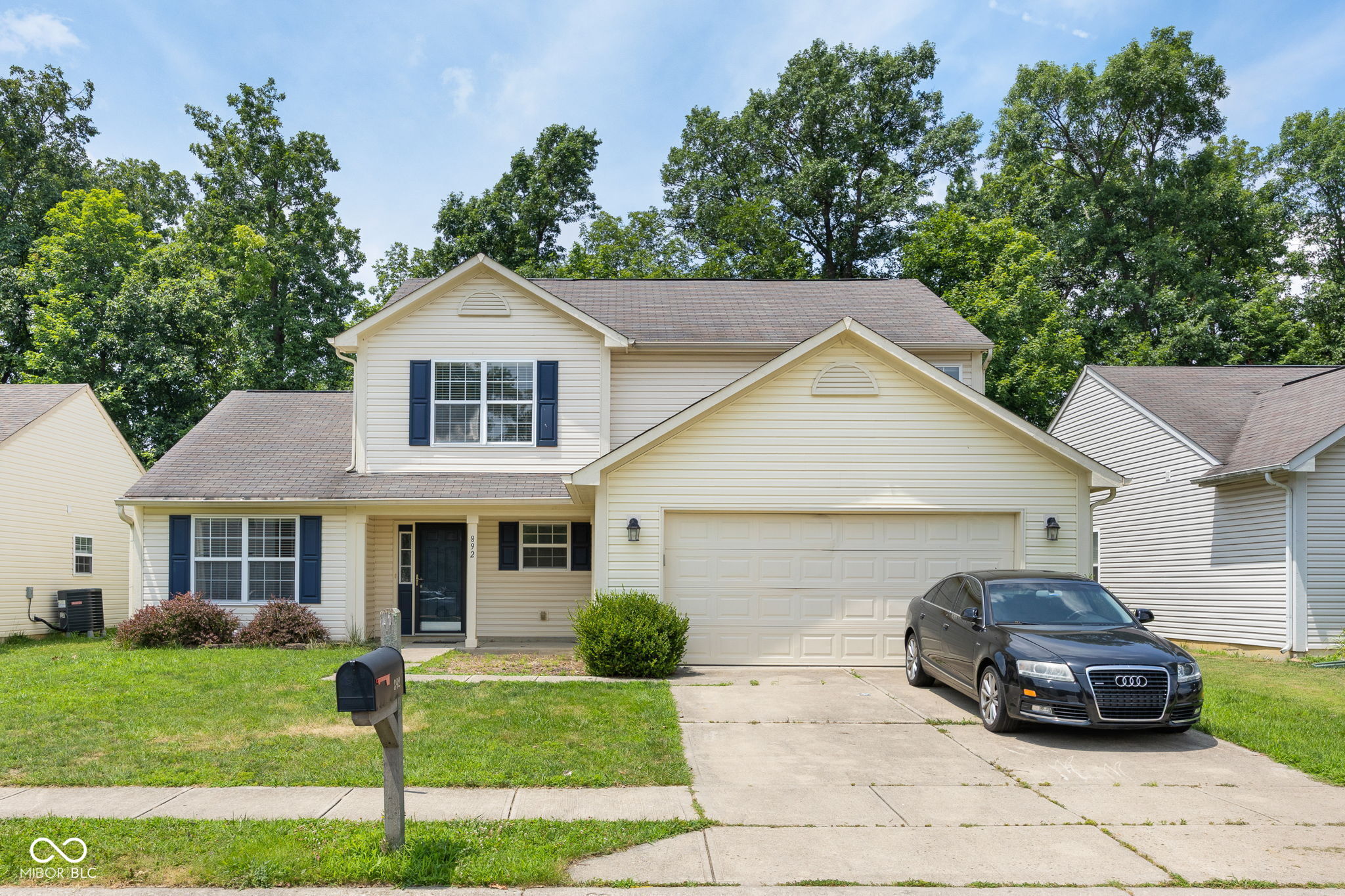 892 Flying Sun Drive
