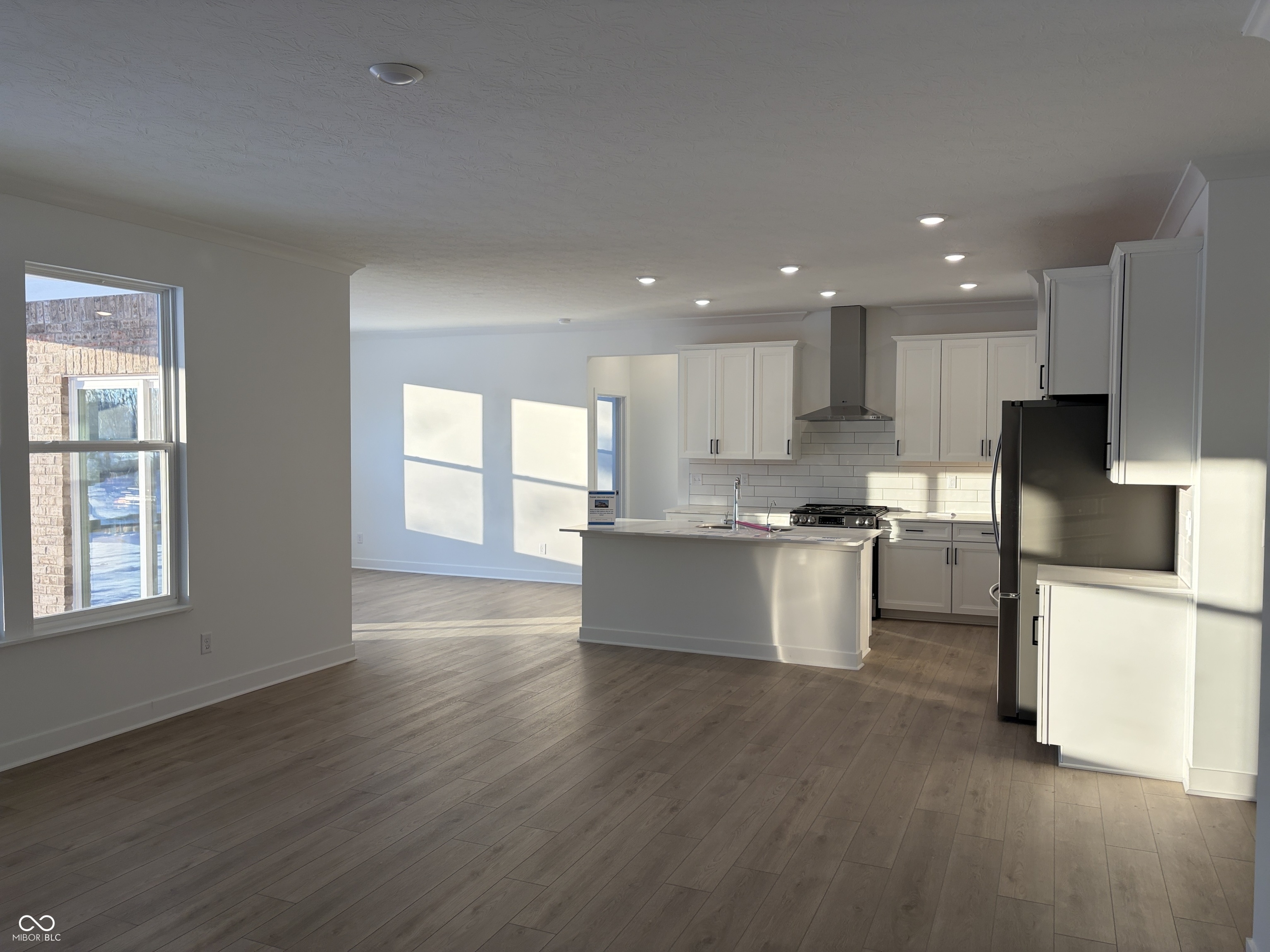 446 Breakwater Drive