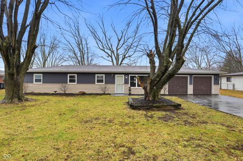 1134 N County Road 900 E Avon IN 46123