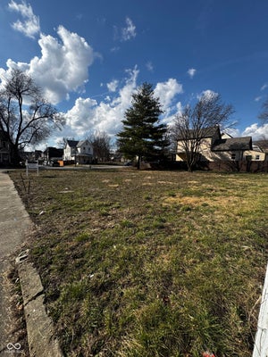 1710 E OHIO ST, INDIANAPOLIS, IN 46201 - Image 82723dc8bbb9e93ae73983f5dfd01614/996534216