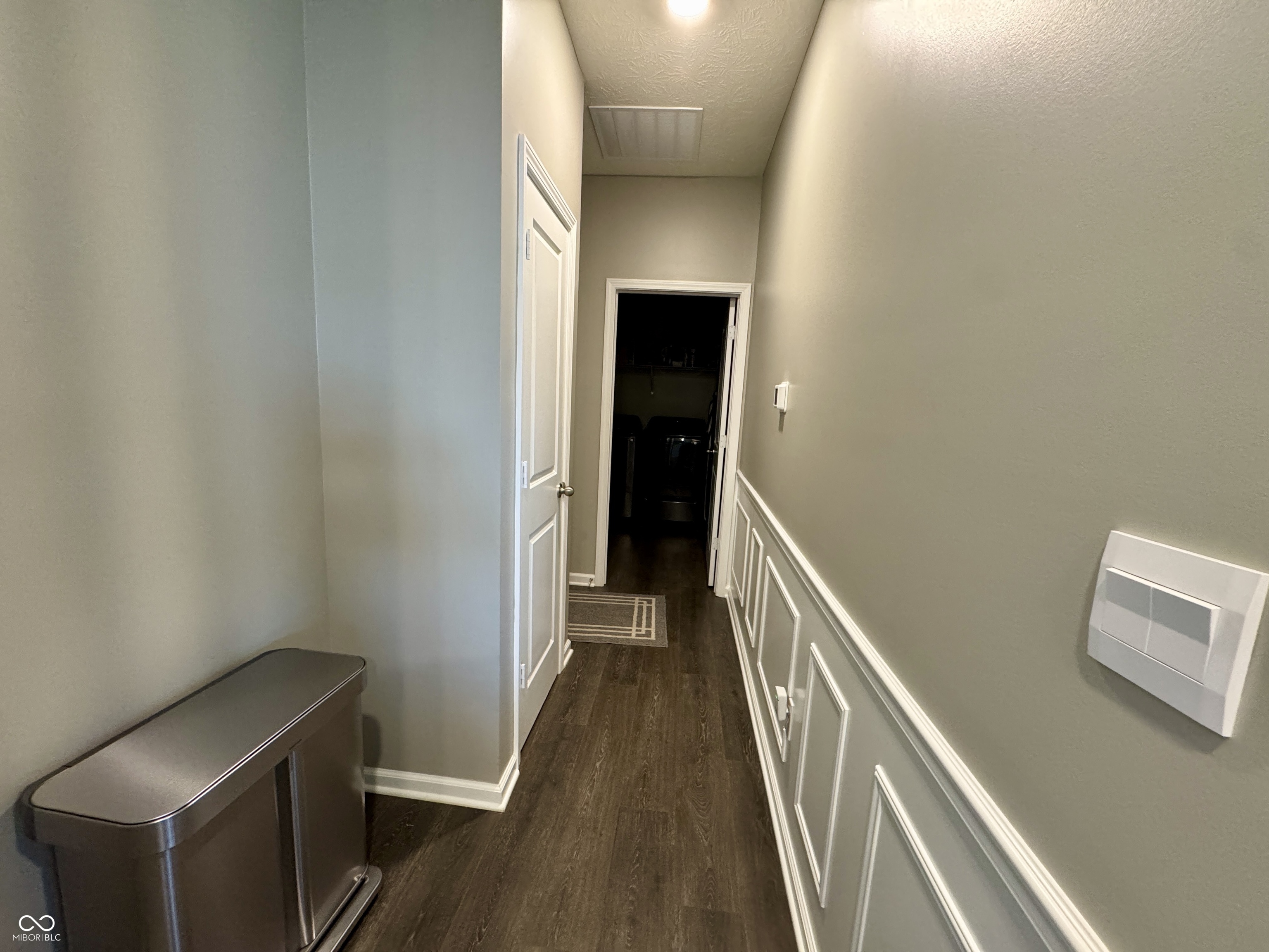 1807 Orchard Drive