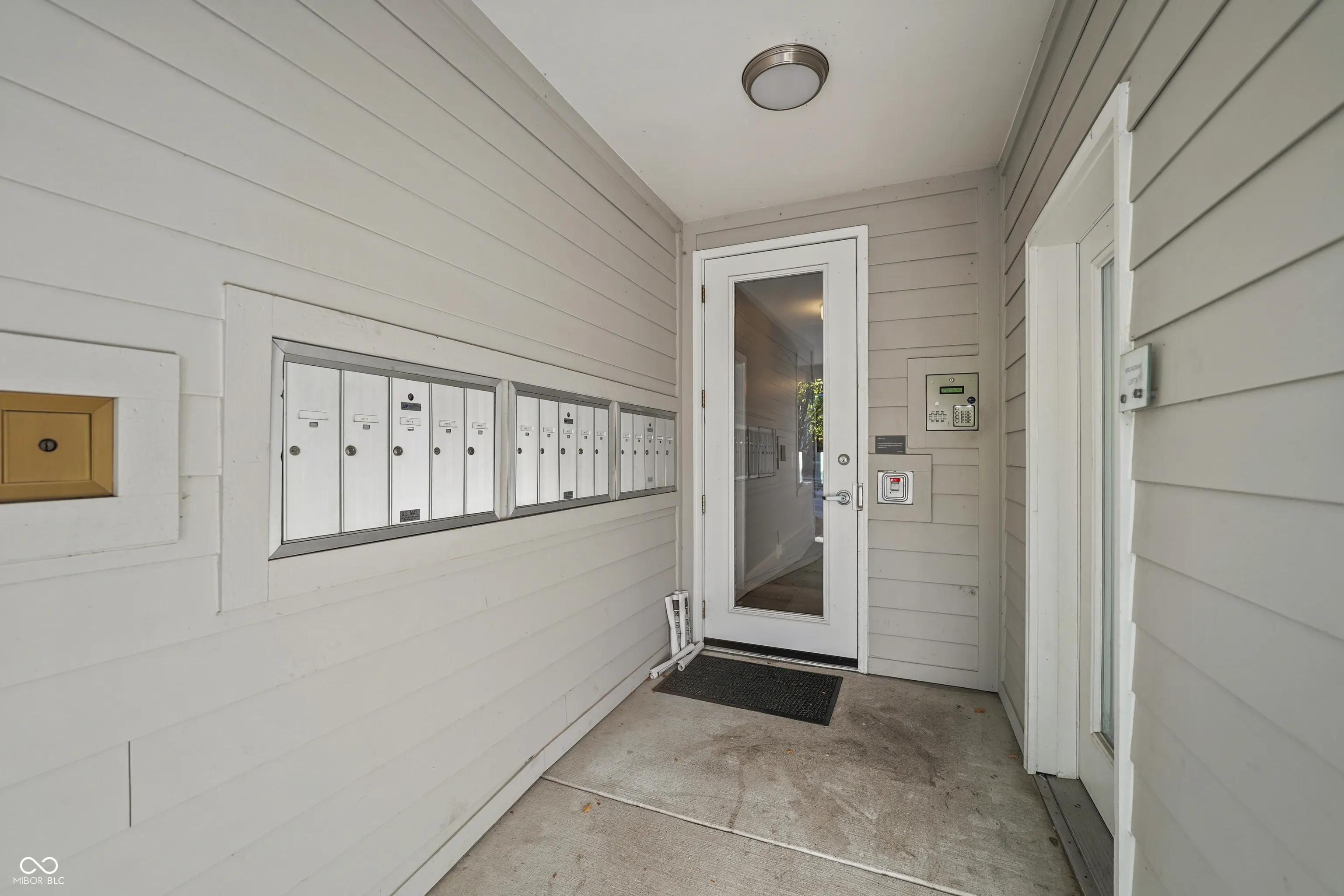 Indianapolis, Indiana 46202, United States, 1 Bedroom Bedrooms, ,1 BathroomBathrooms,Residential,Active,156476