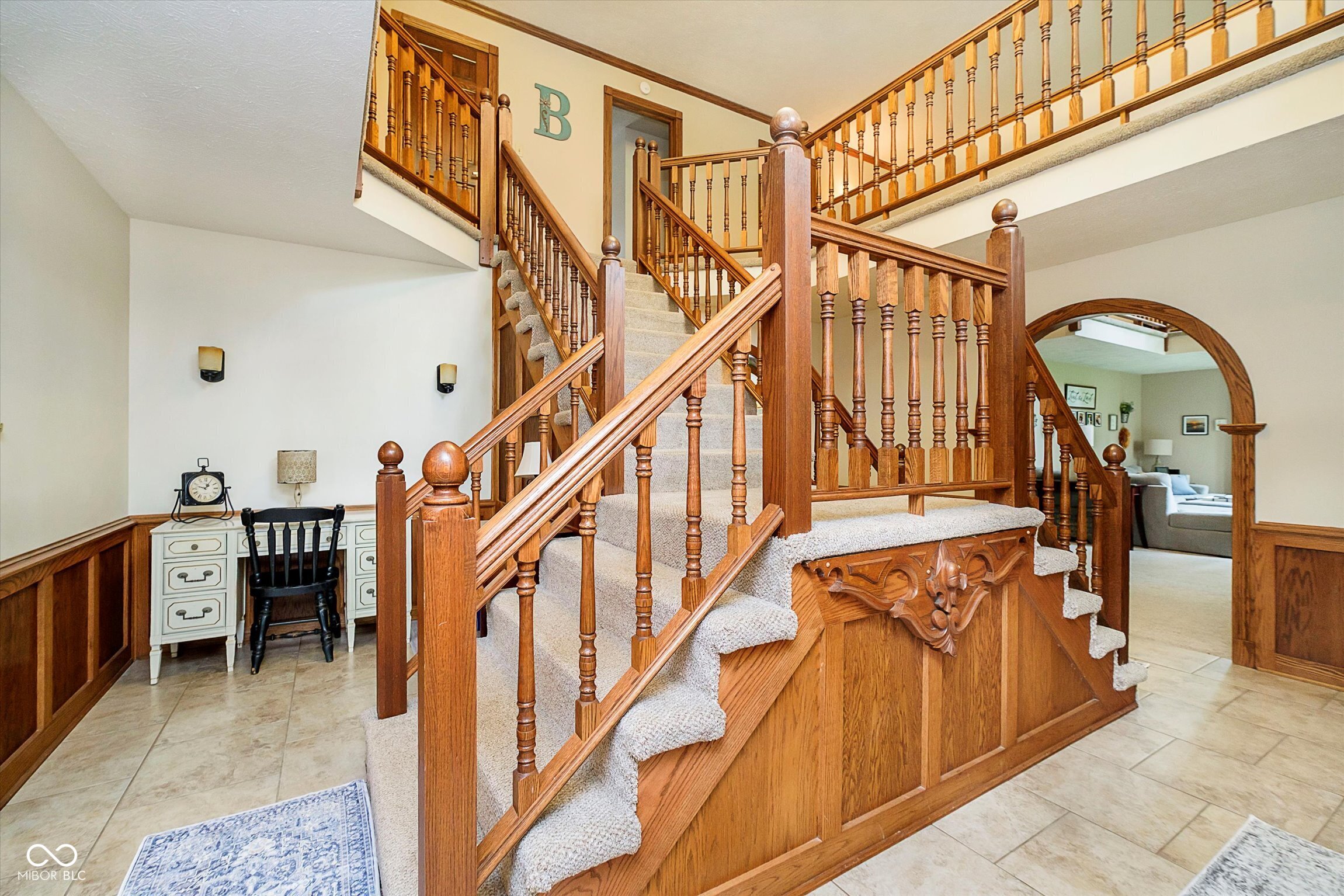 5001 Woodrose Lane