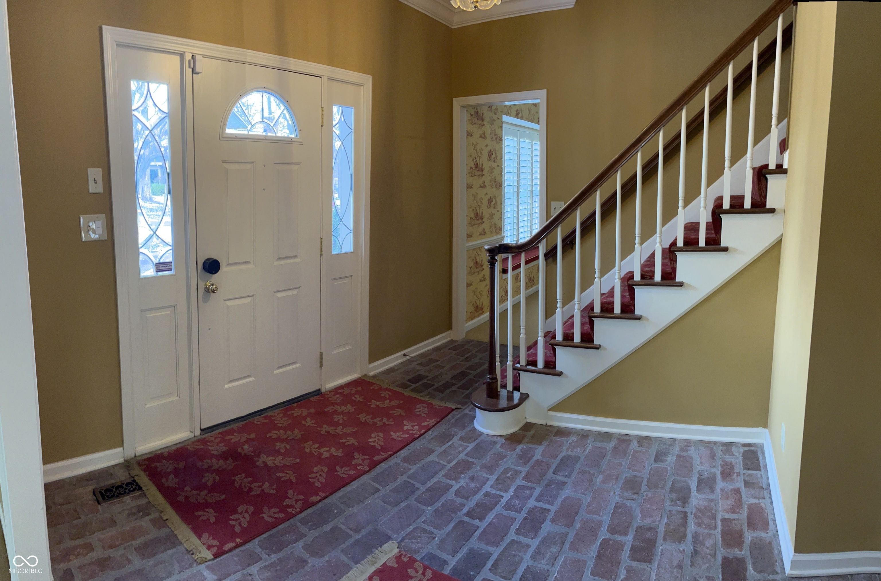 1037 Foxglove Circle