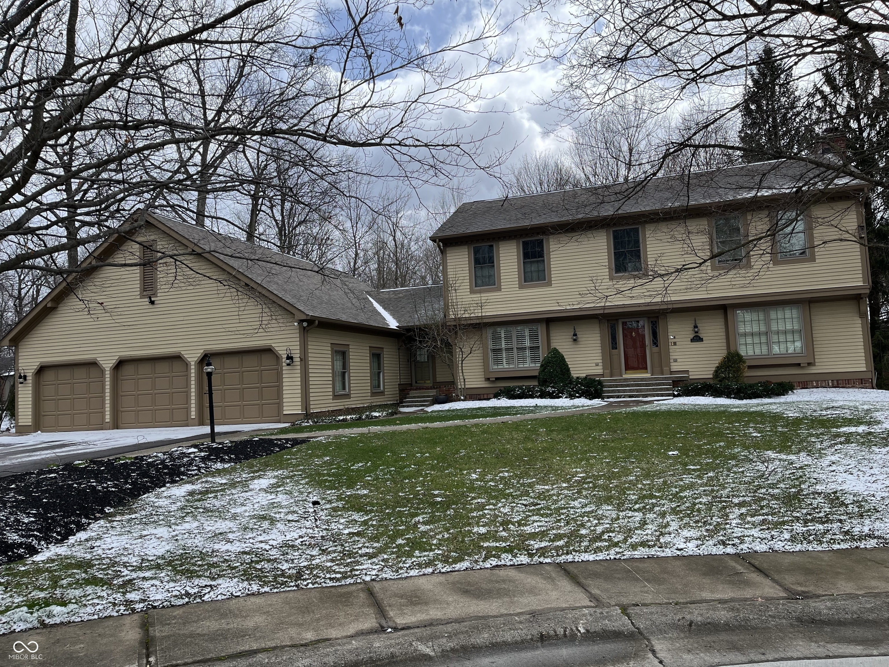 1037 Foxglove Circle