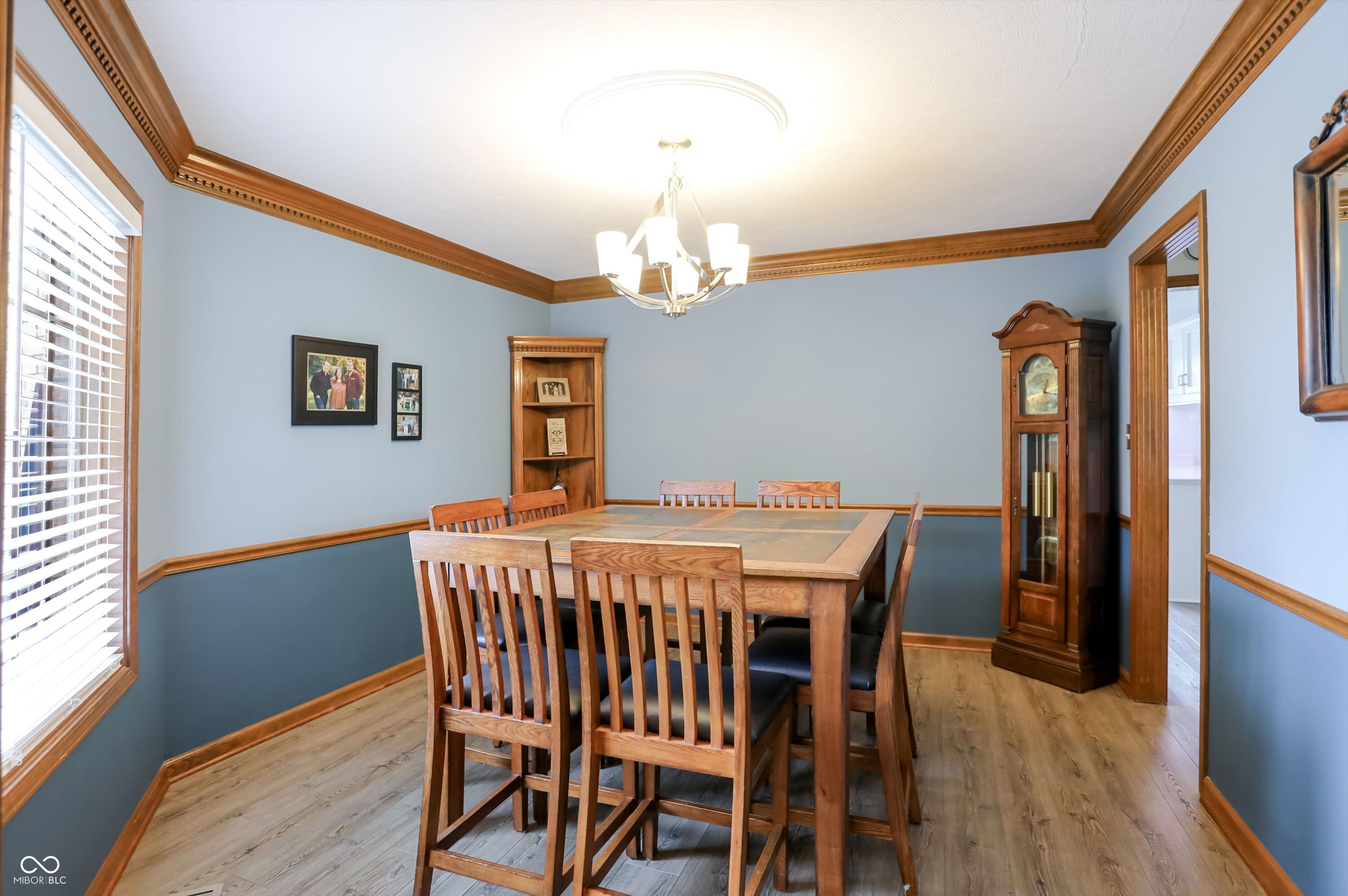 465 Lacy Drive