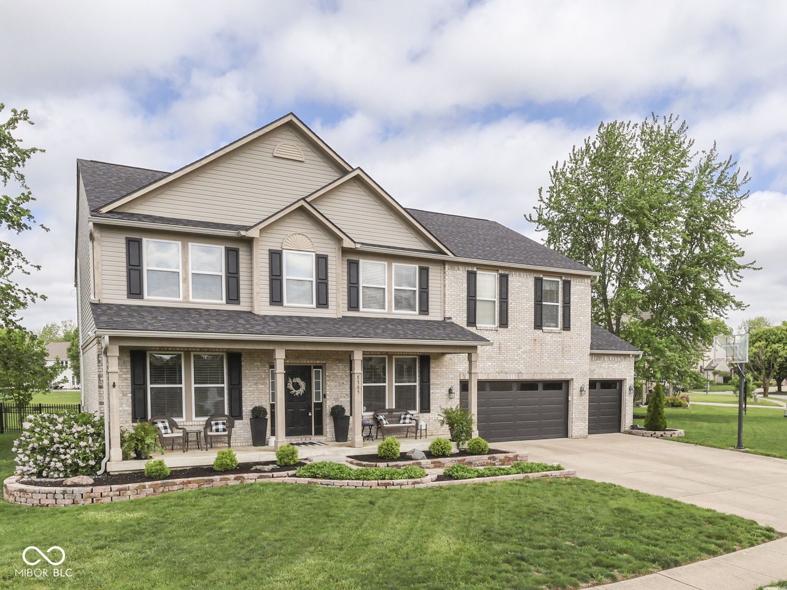 8345 Flat Branch Drive