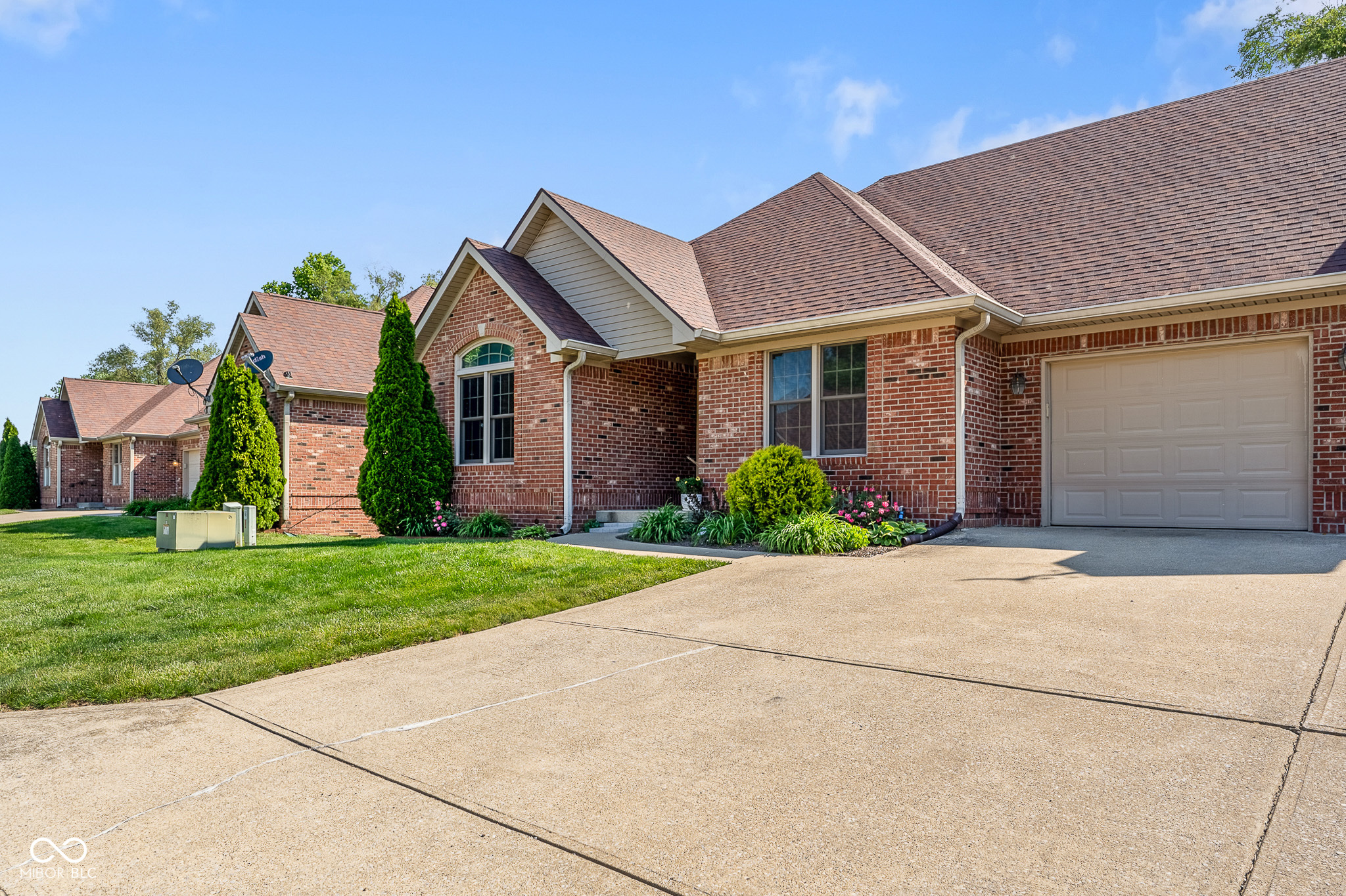 633 Mallards Crossing