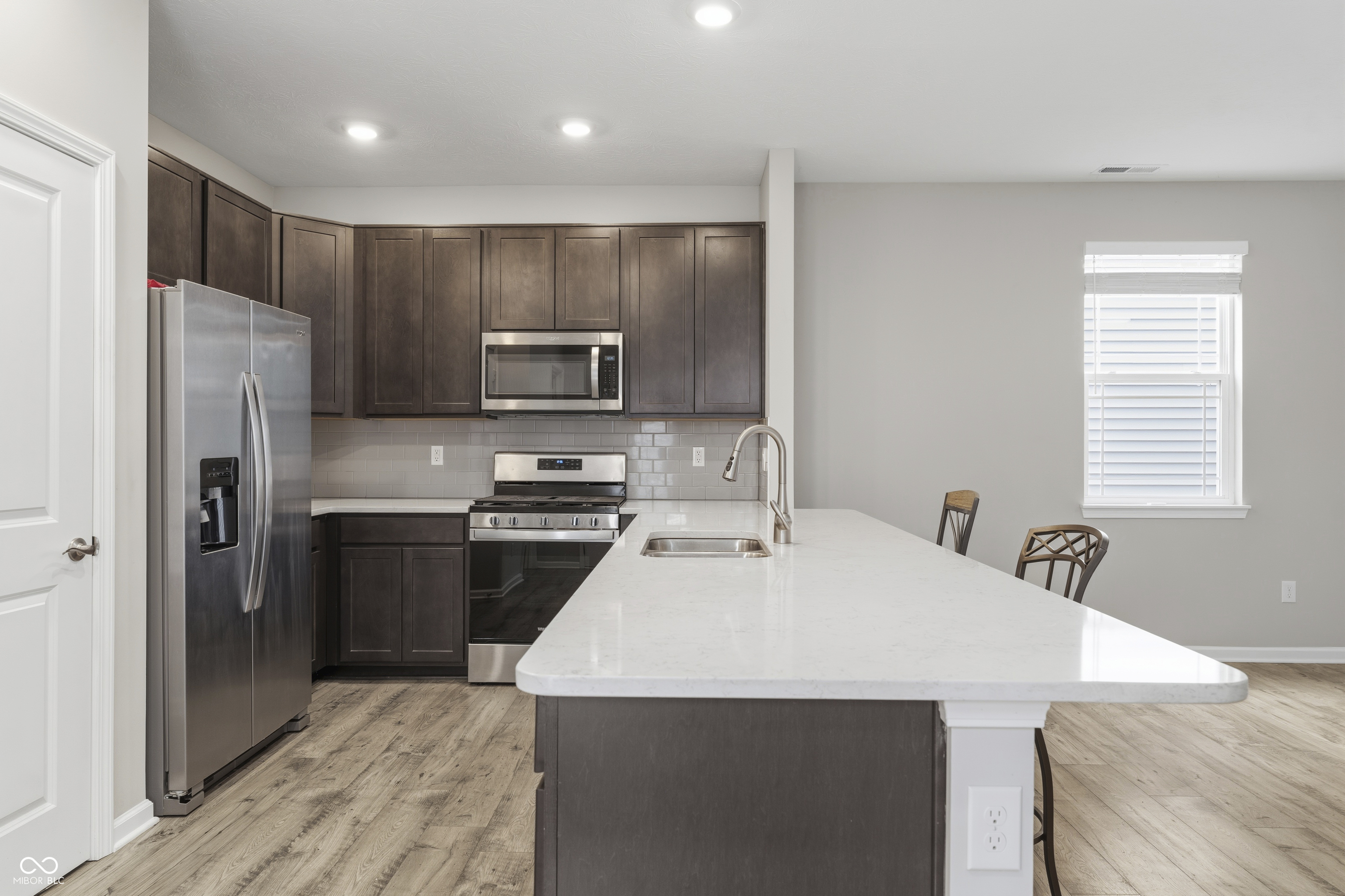 2732 Lamar Drive