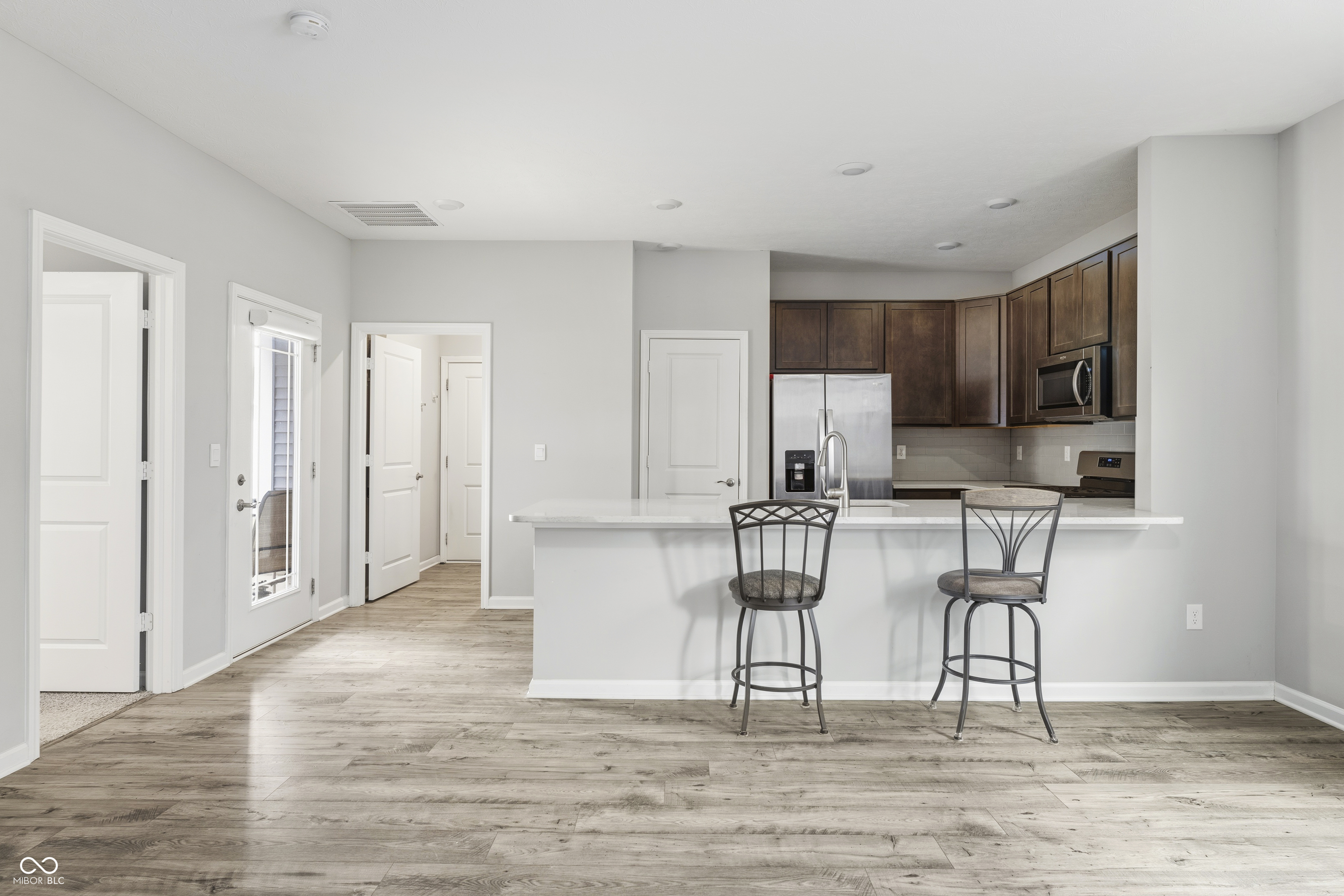 2732 Lamar Drive