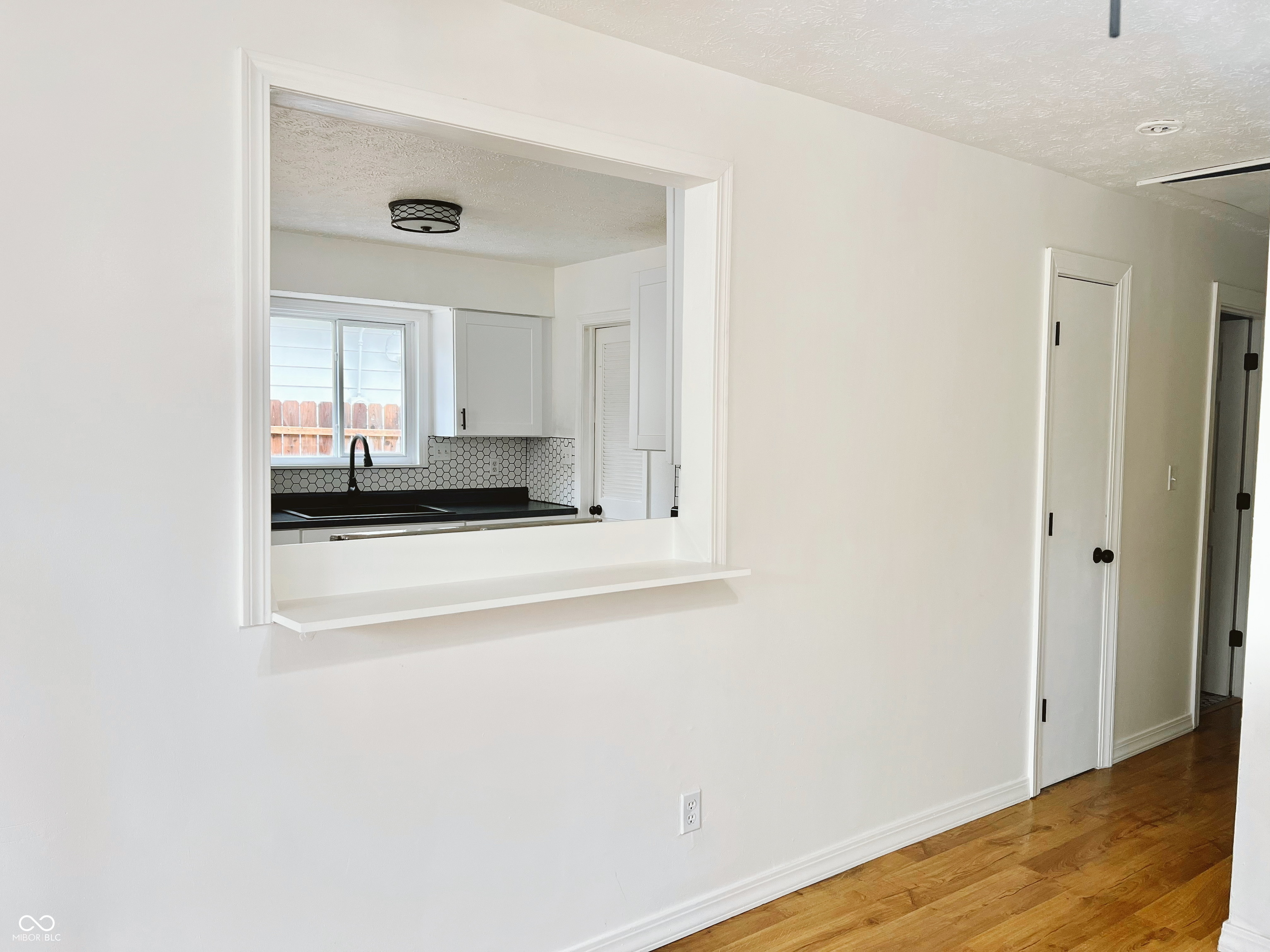 3742 S Walcott Street